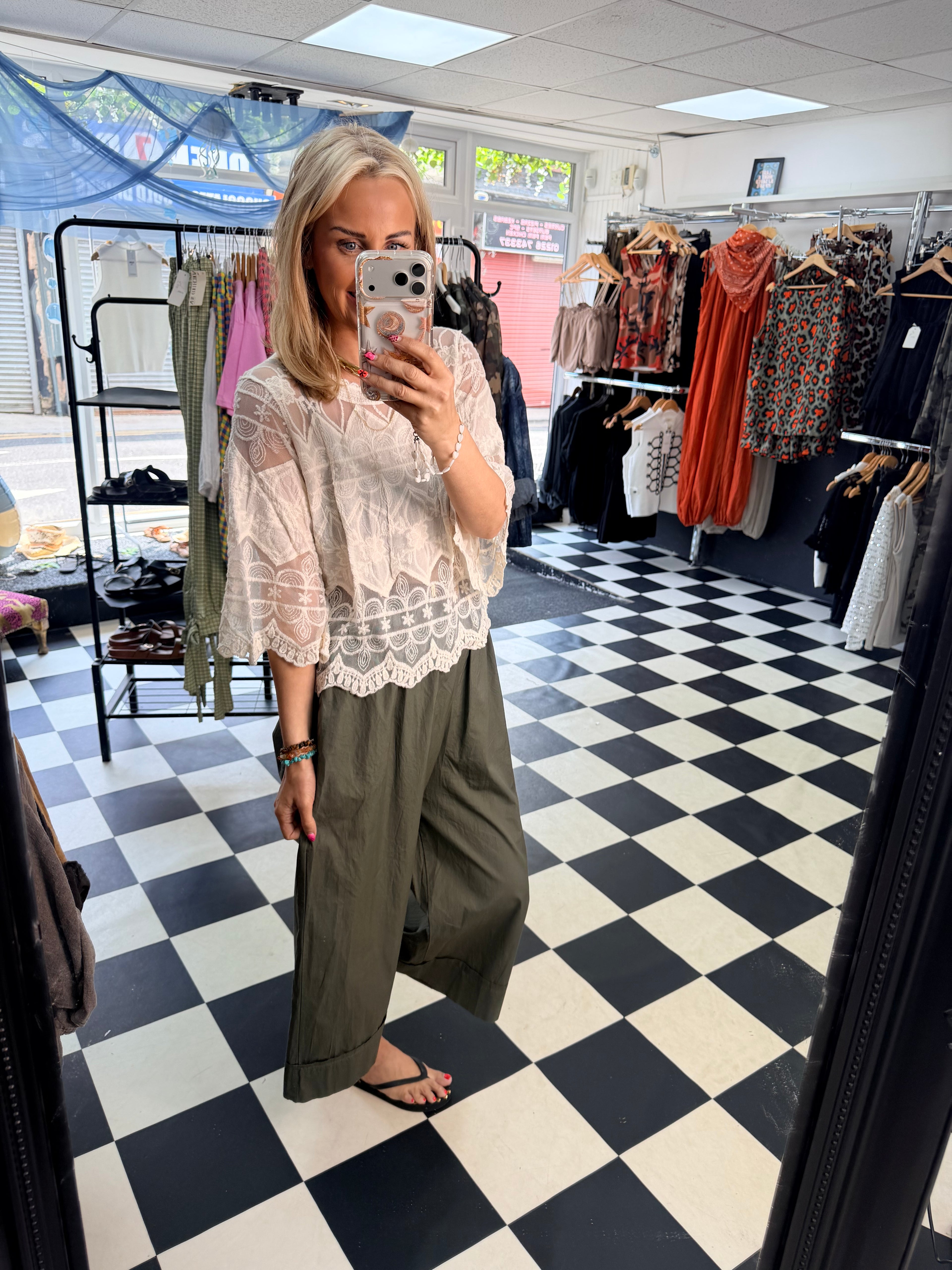 Flora top Cream
