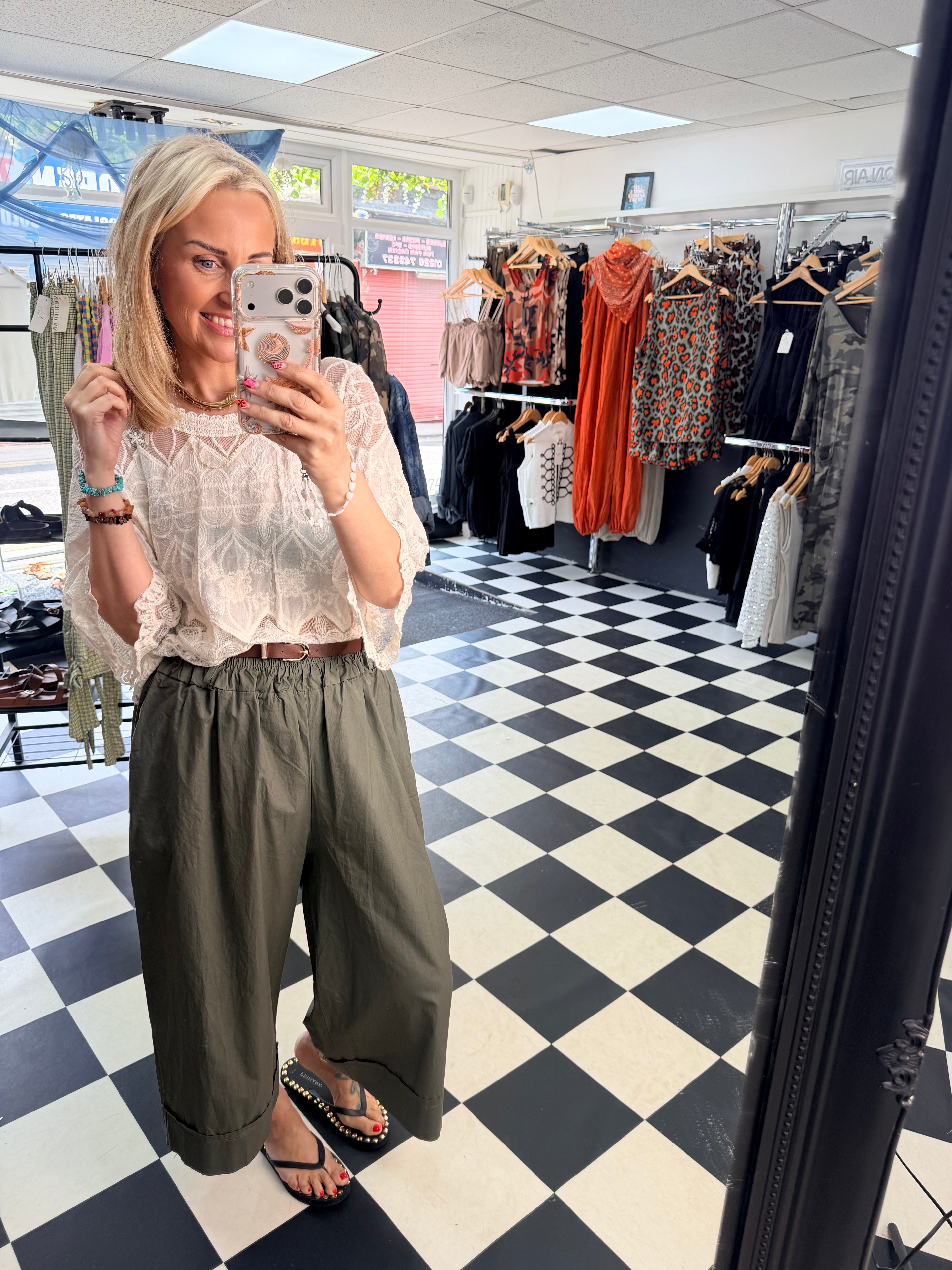 Flora top Cream