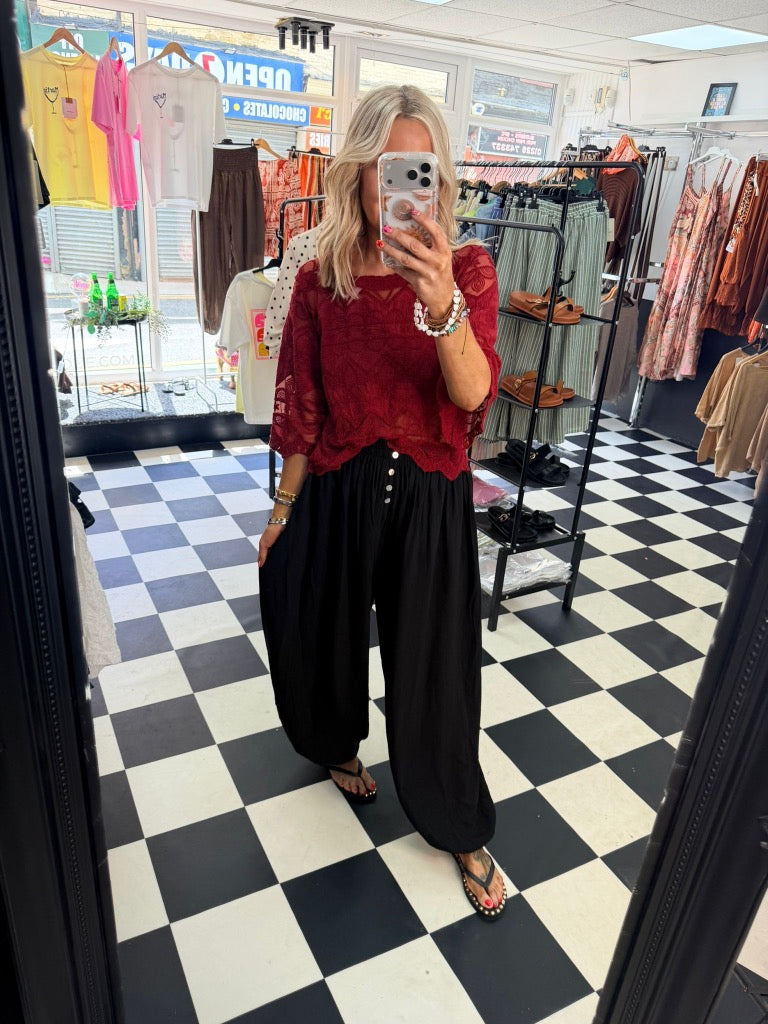 Lola Top Wine