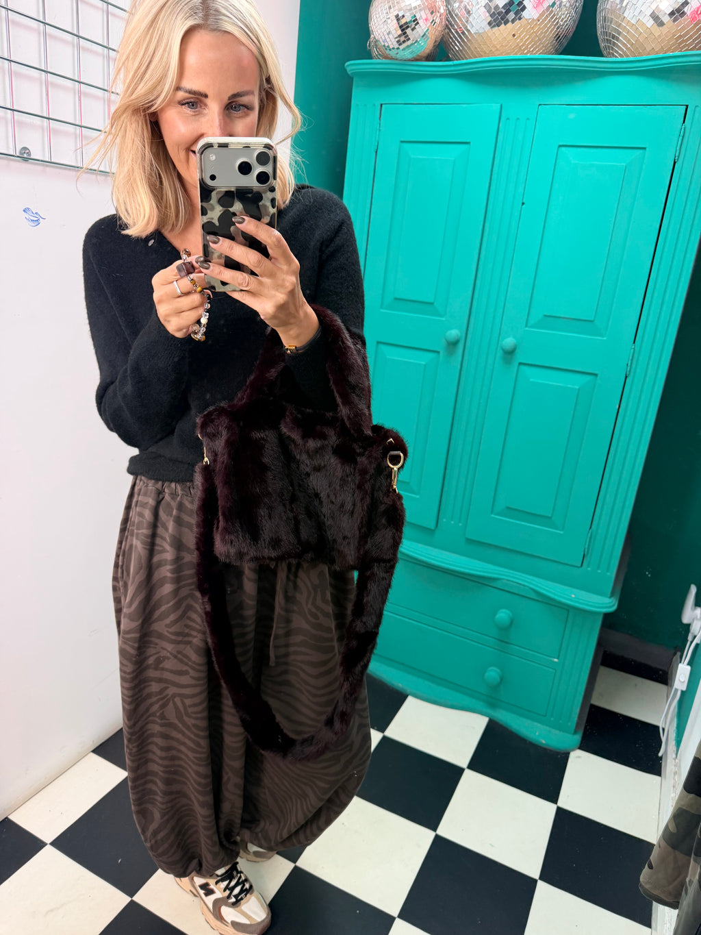 Luxe Faux fur Shoulder bag - Plum