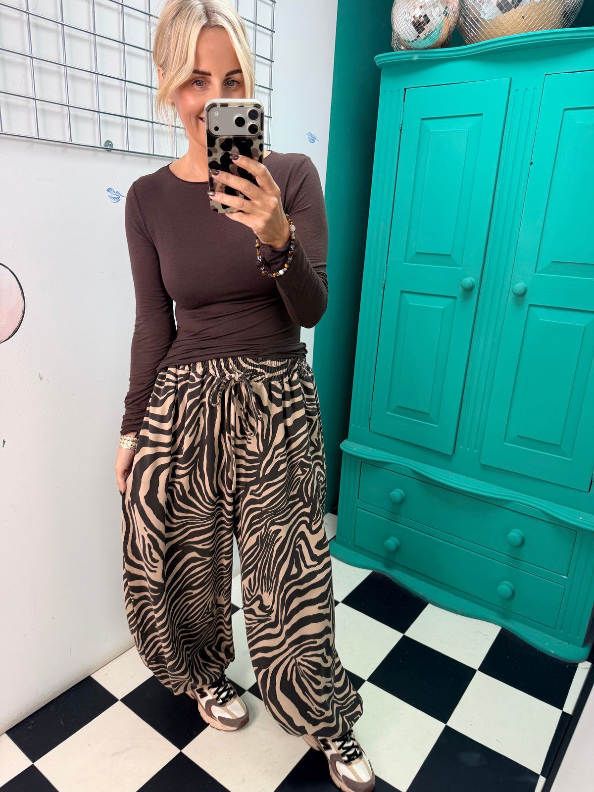 Zebra Balloon Joggers - Tan