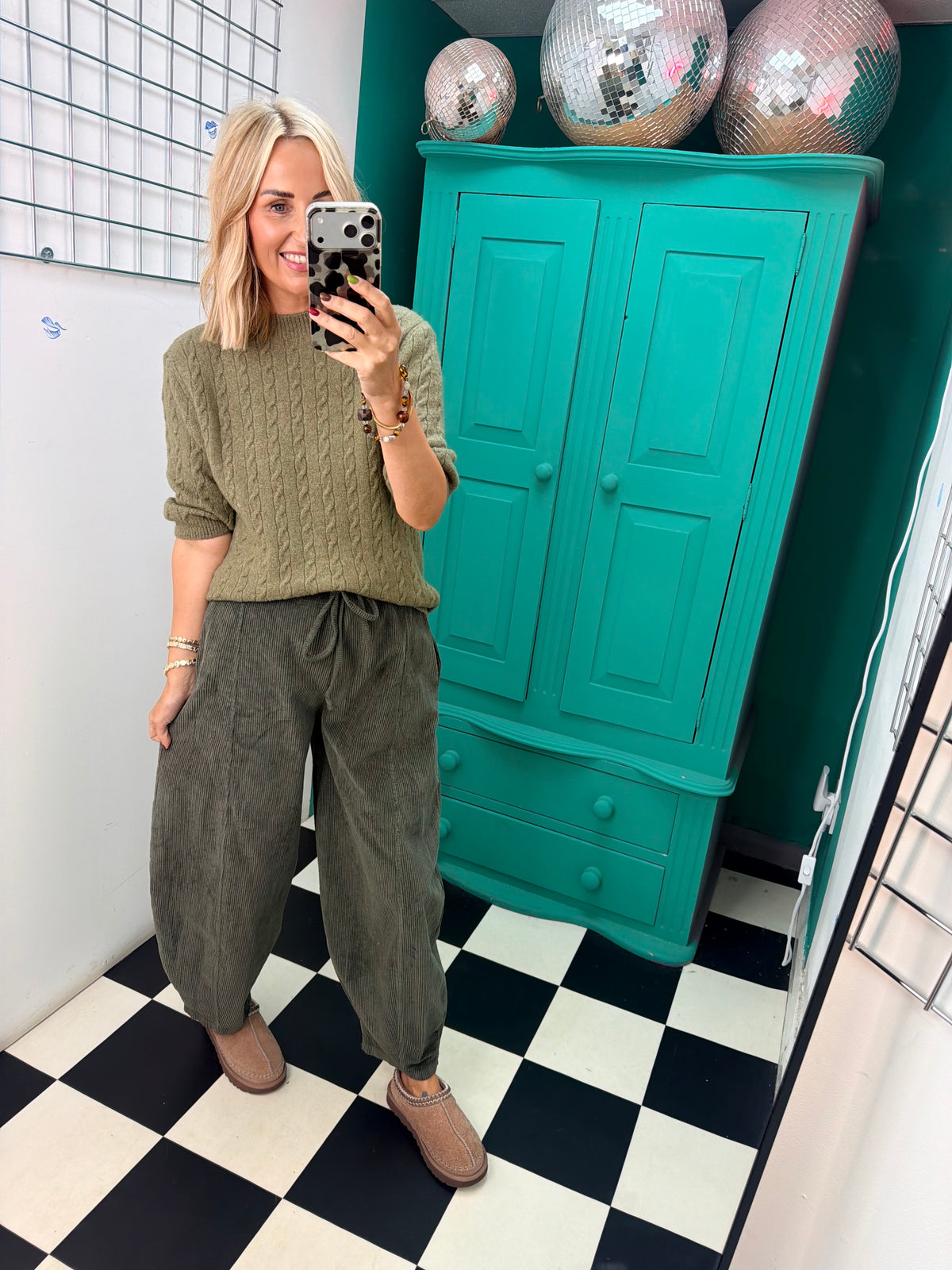 Boston Barrel leg Trousers Khaki