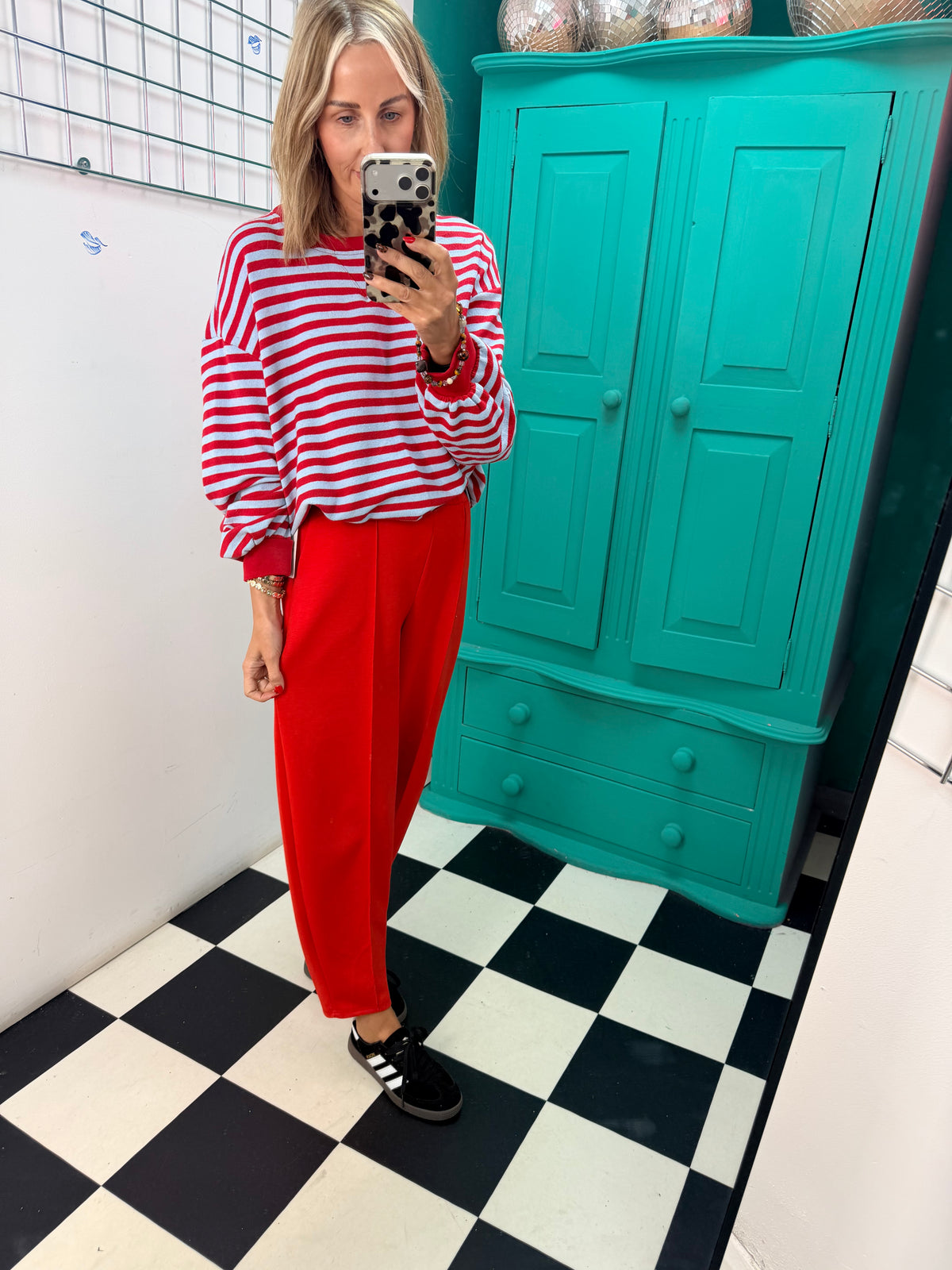 Classy Jogger Red