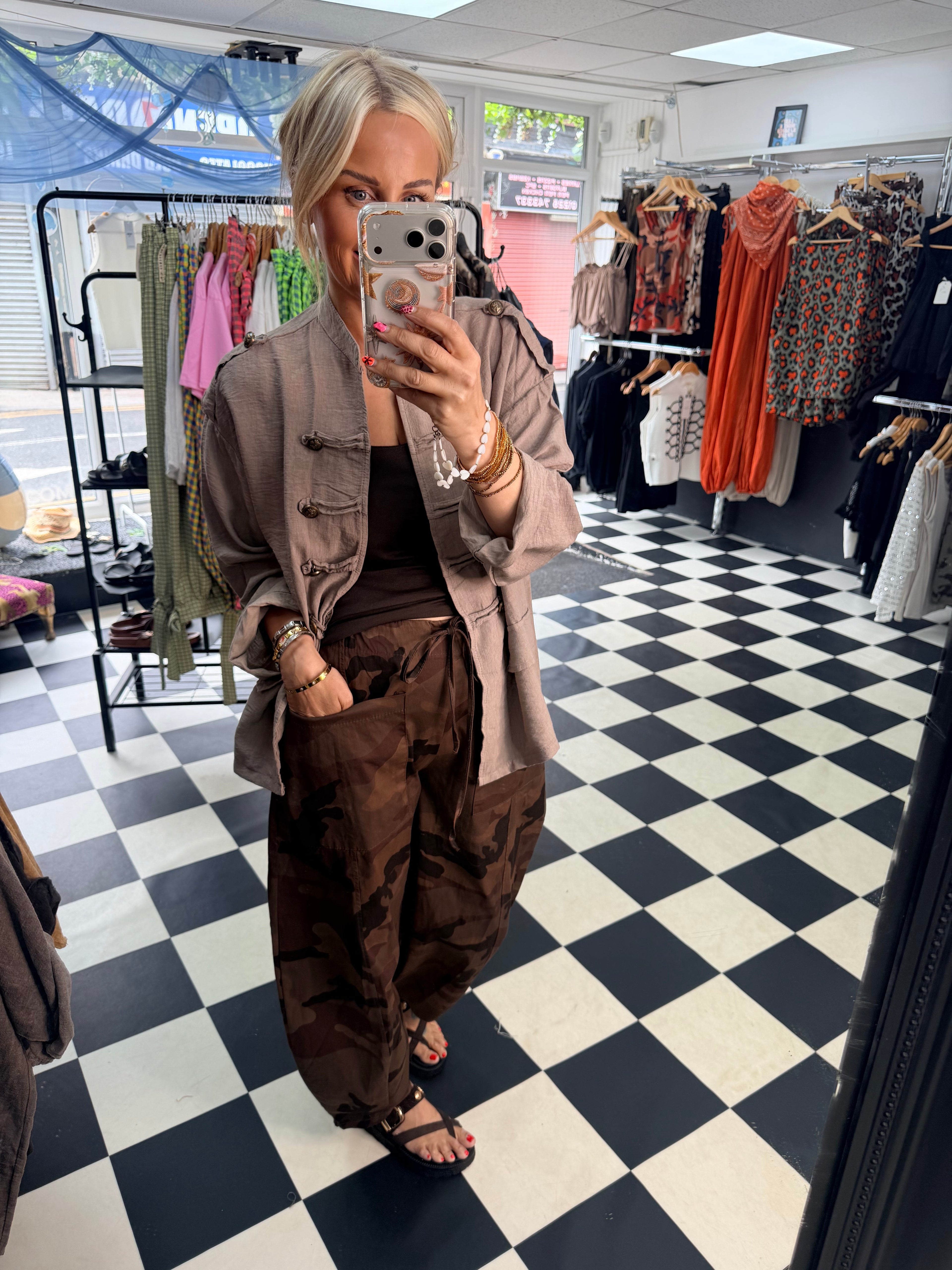 Camo Barrel leg trousers Chocolate