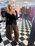Leopard Barrel jogger Green