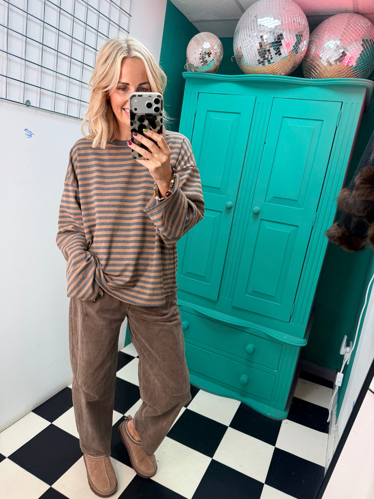 The cosy stripe - Grey and Tan