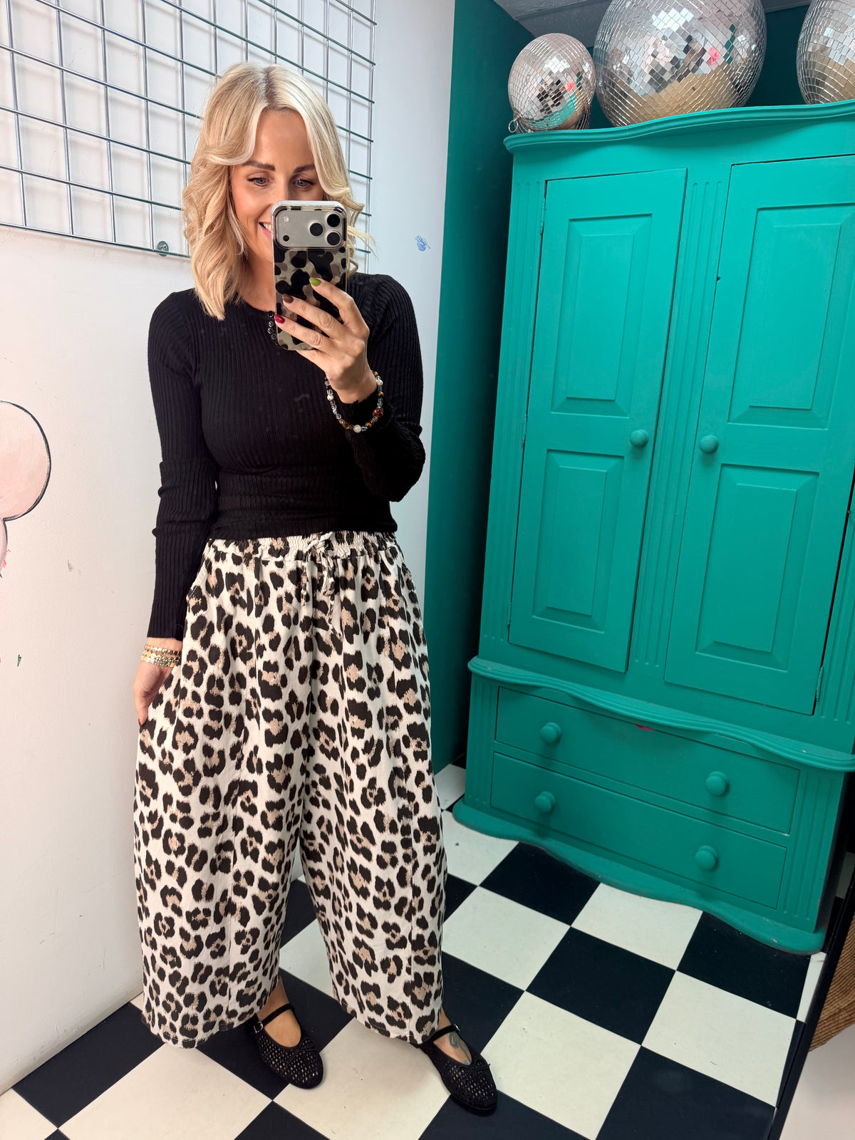 Leopard wide barrel trousers - Cream