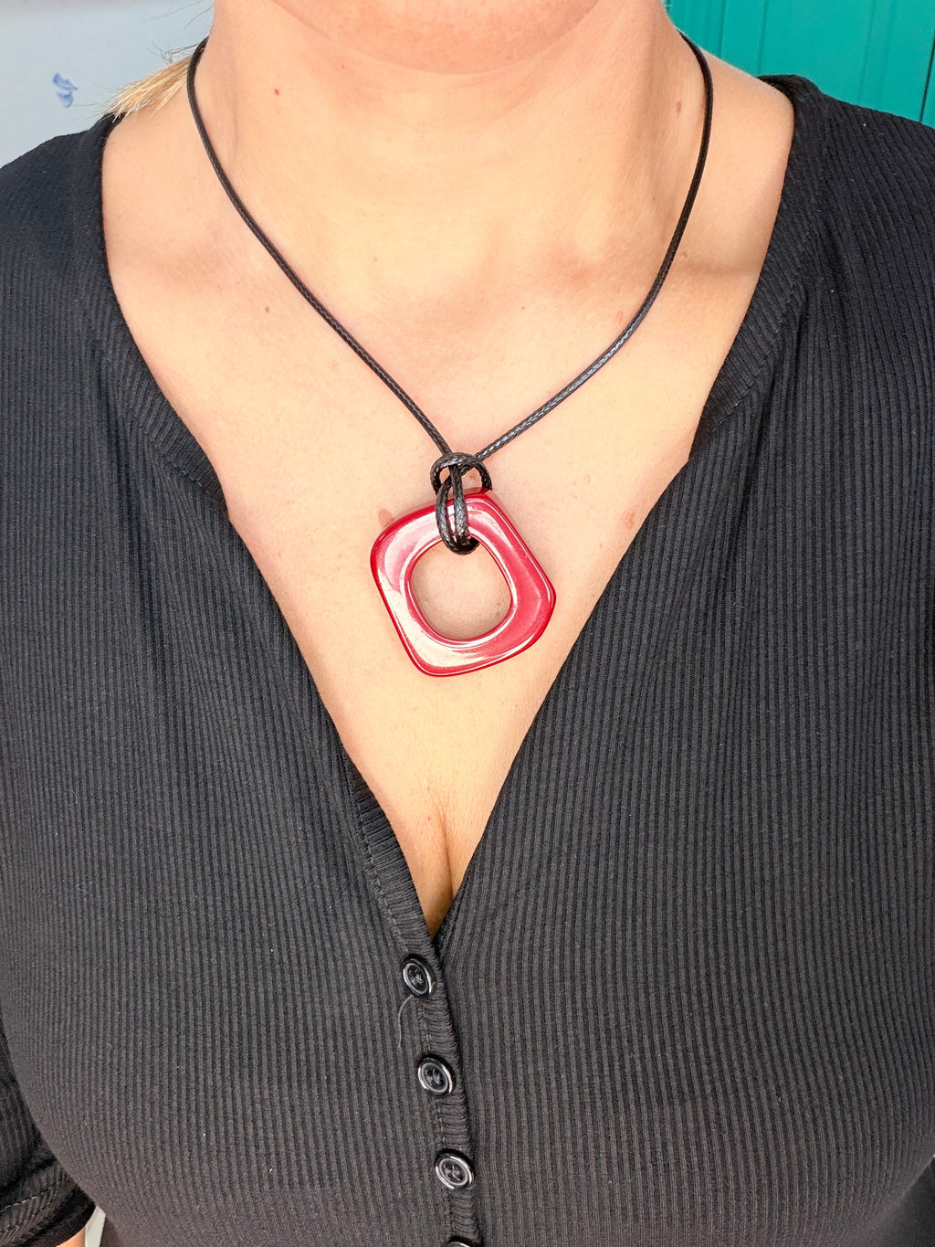Lace Pendent Square Wine