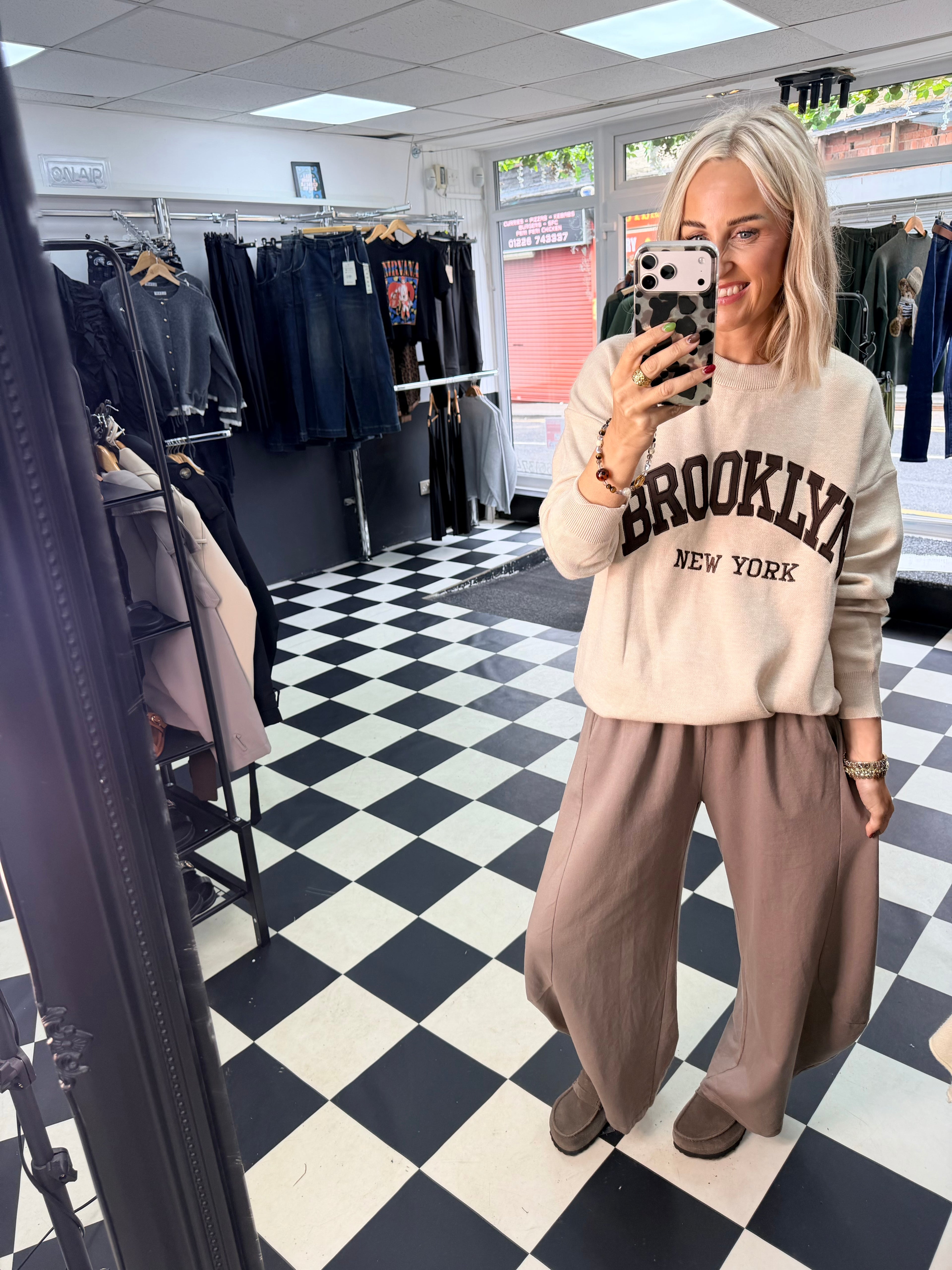 Brooklyn NY jumper - Cream