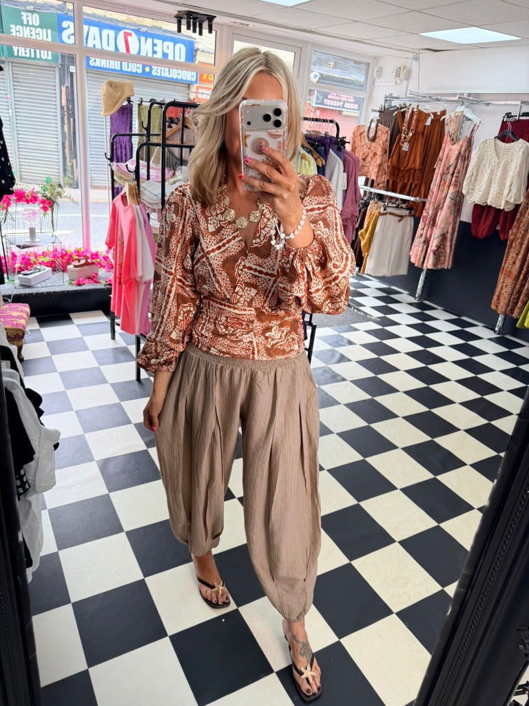 TikTok Crinkle Trousers Taupe