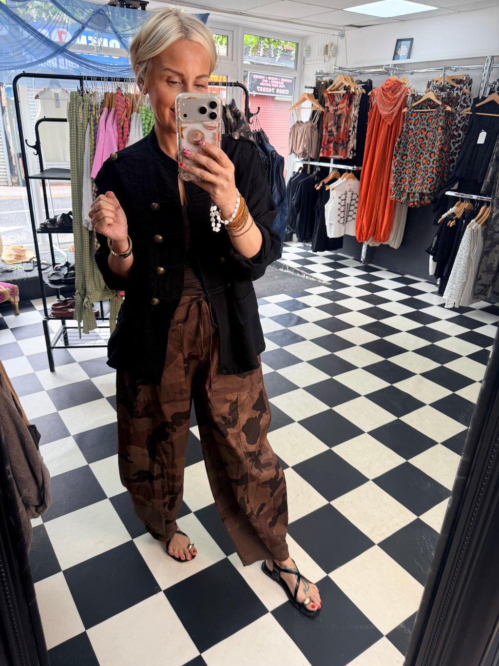 Camo Barrel leg trousers Chocolate