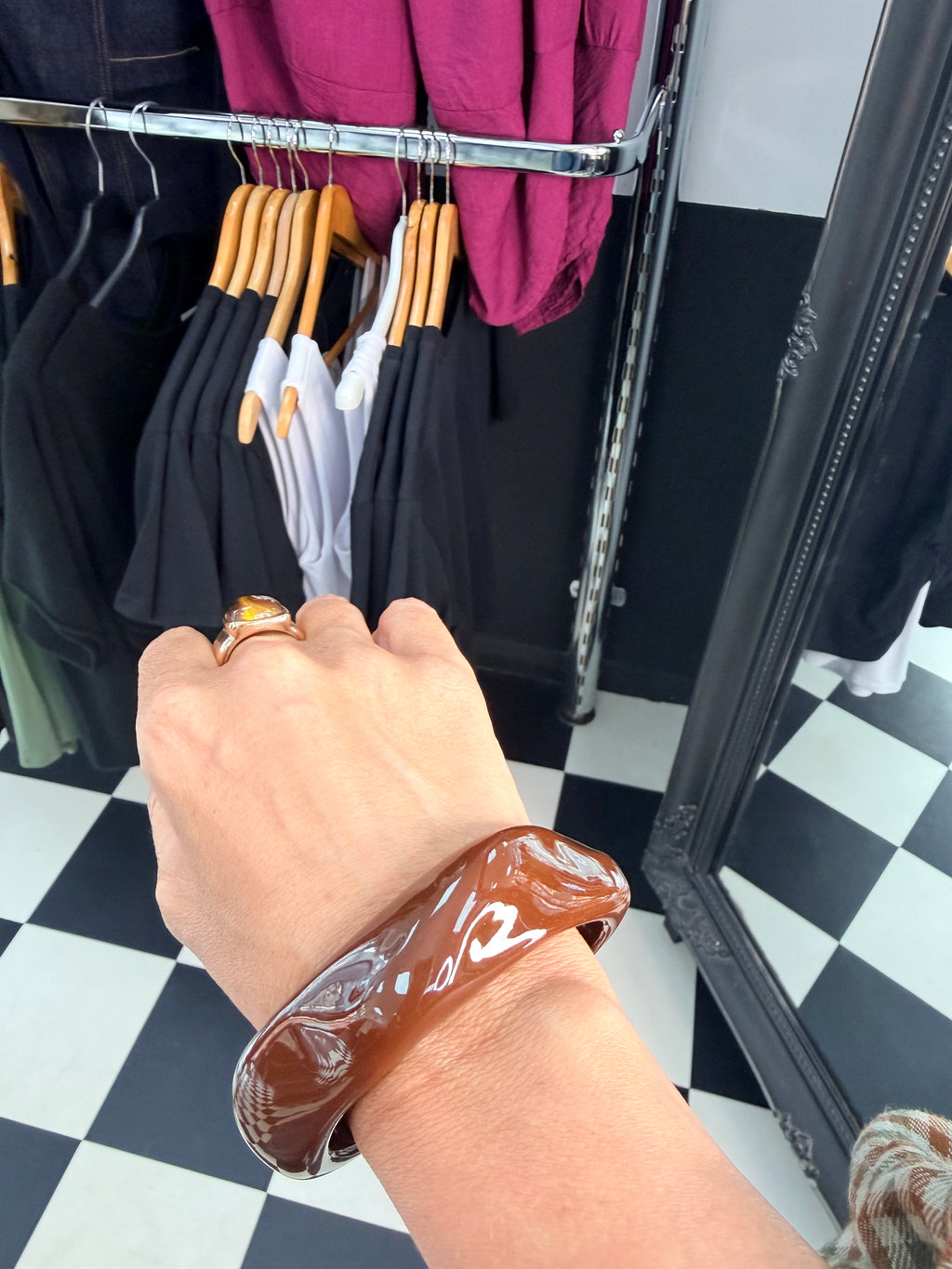 Wavy Bangle Chocolate