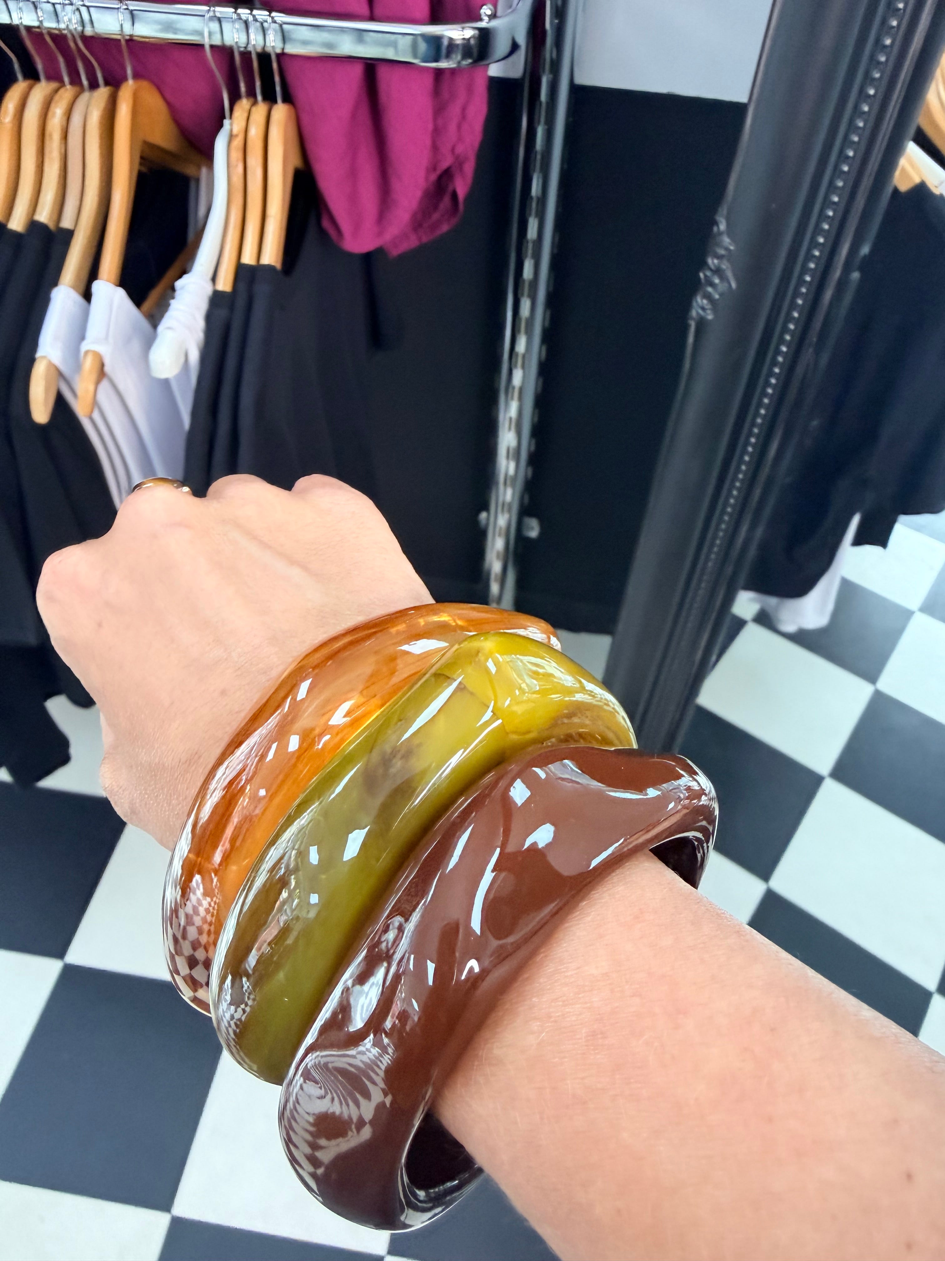 Wavy Bangle Chocolate
