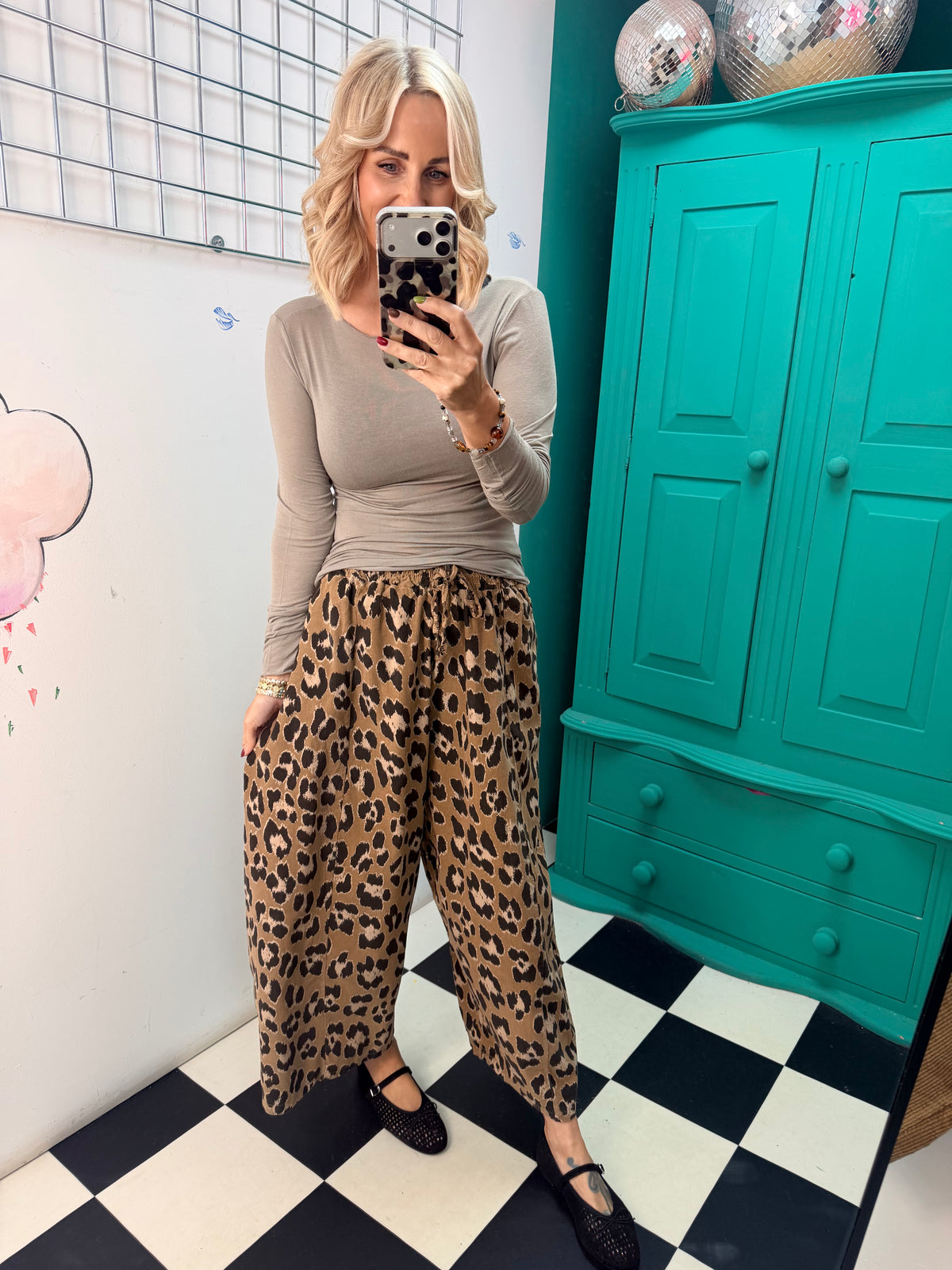 Leopard wide barrel trousers - Camel