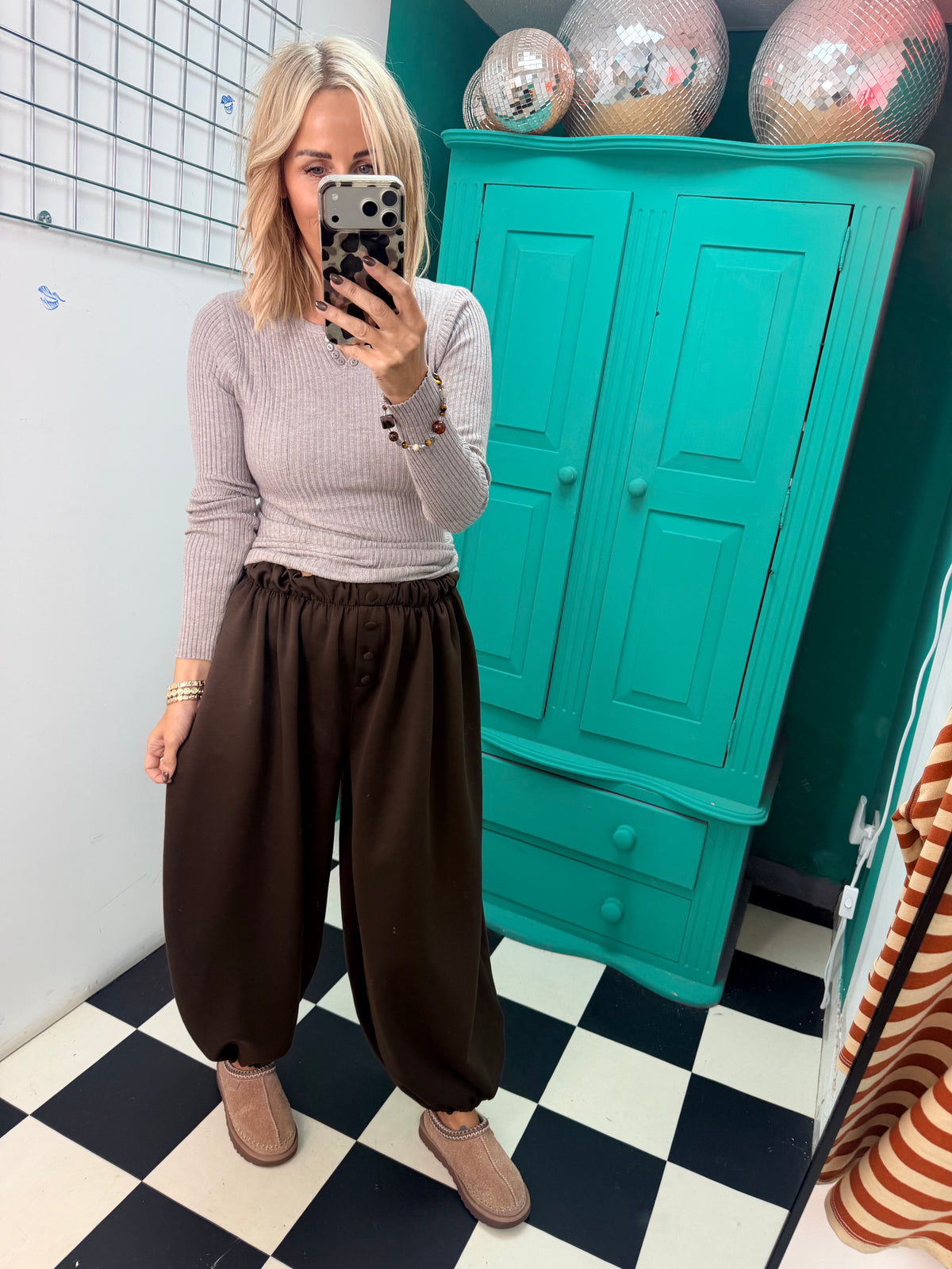 Button front cuff joggers - Chocolate