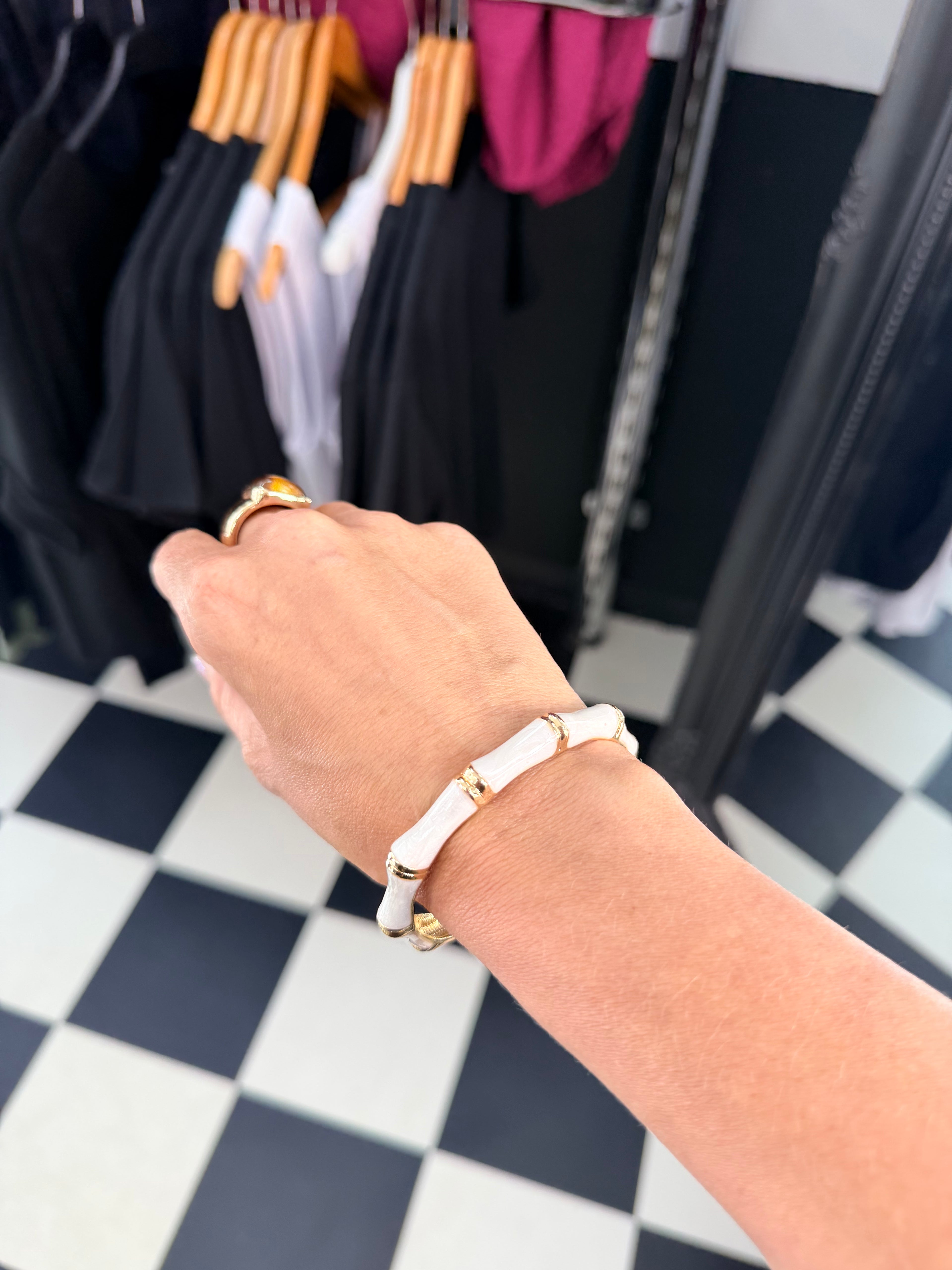 Thin Bangle White and Gold