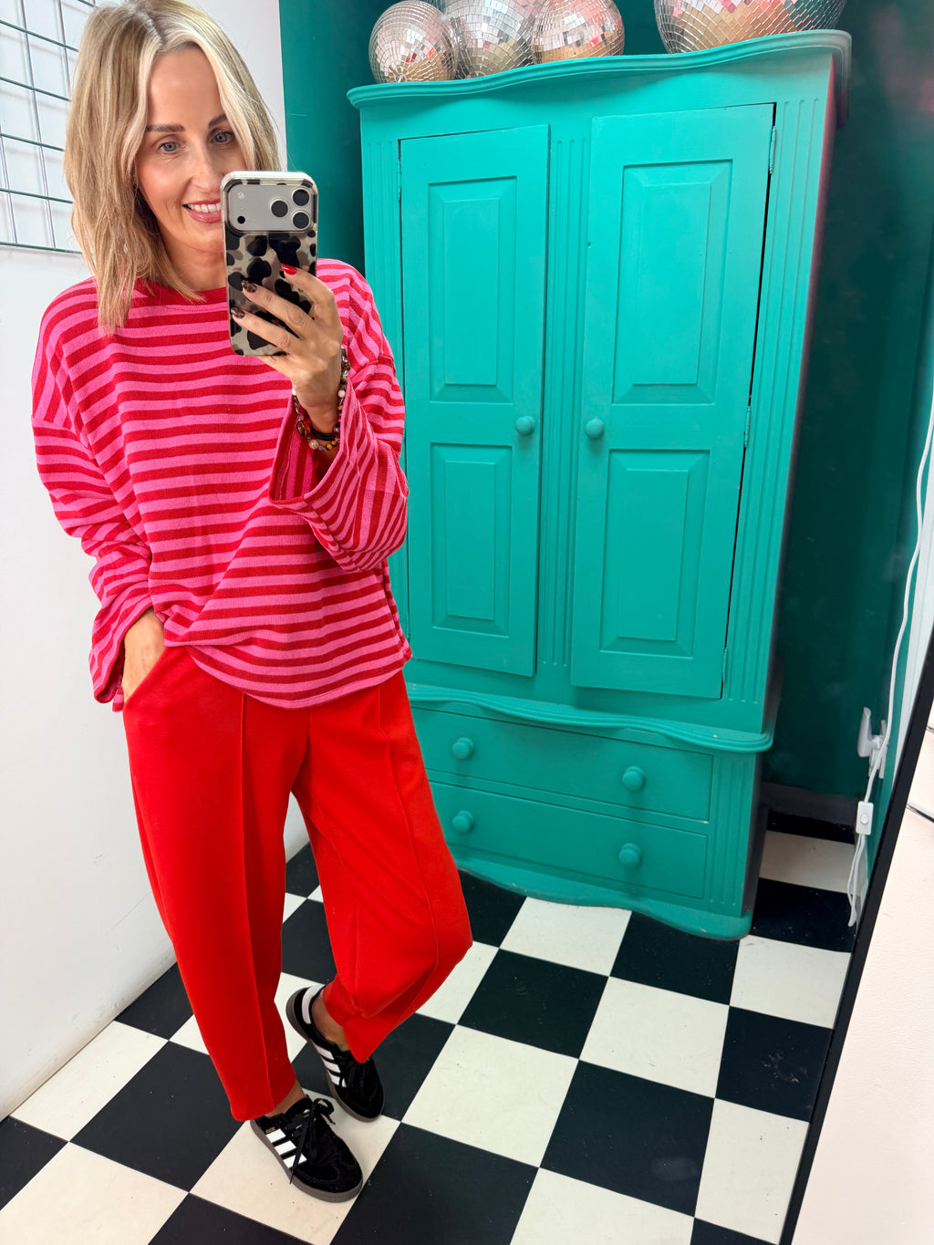 Classy Jogger Red
