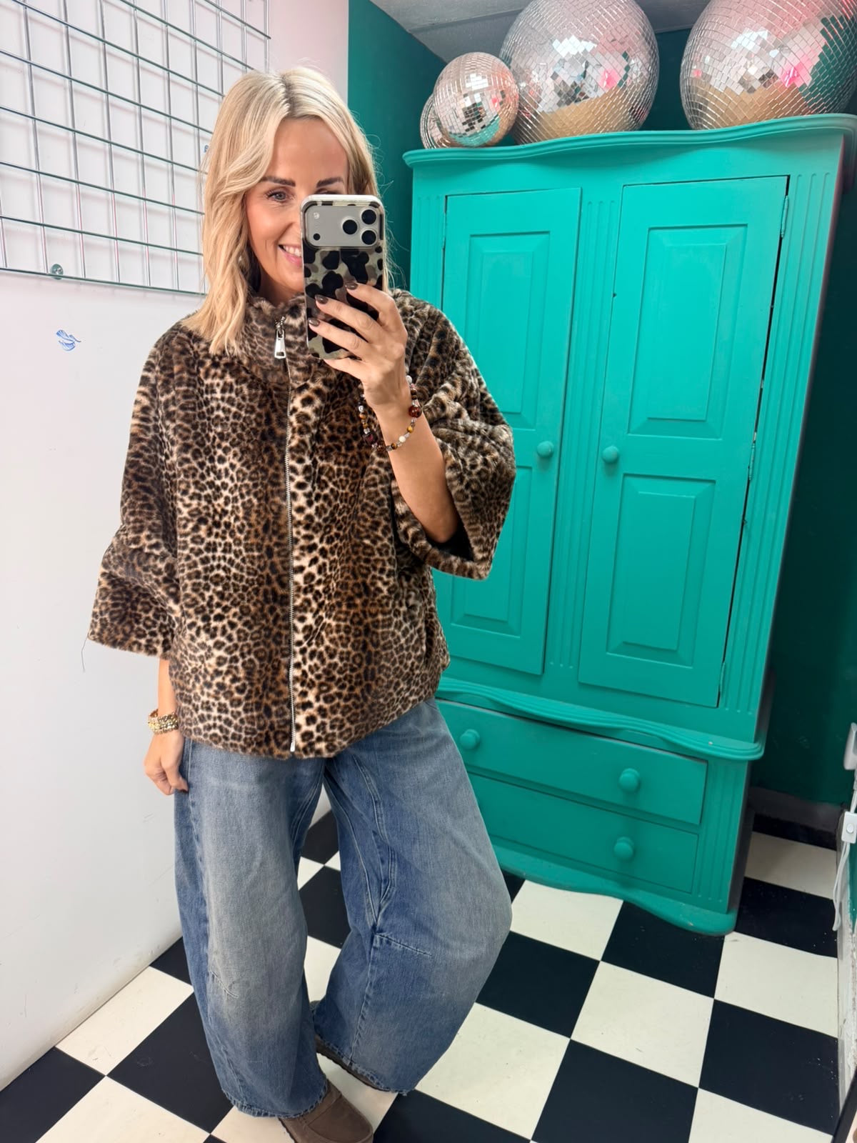 Animal Cropped Sleeve Faux Fur
