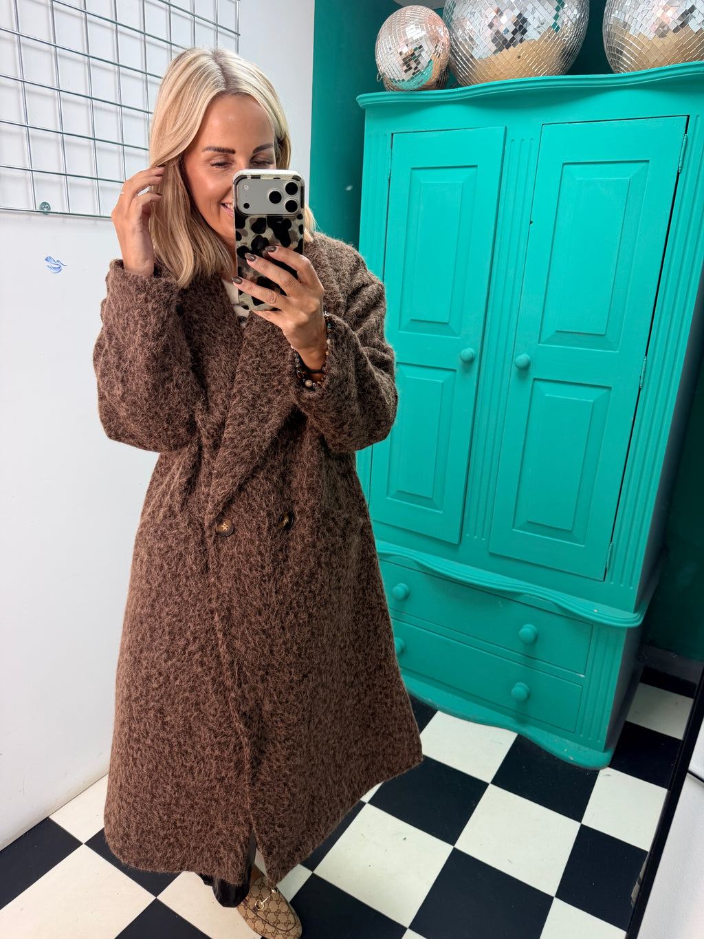 Oversized cosy knit coat - chocolate