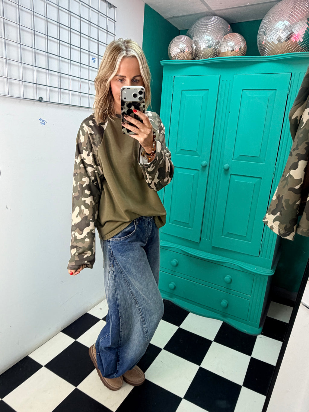 Off Duty Camo Raglan Top Khaki