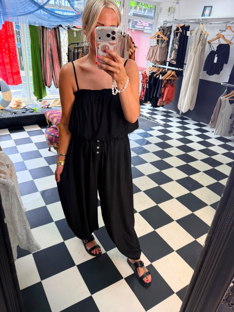 Button Balloon trousers - Black Pre Order Due in Monday 20th July approx