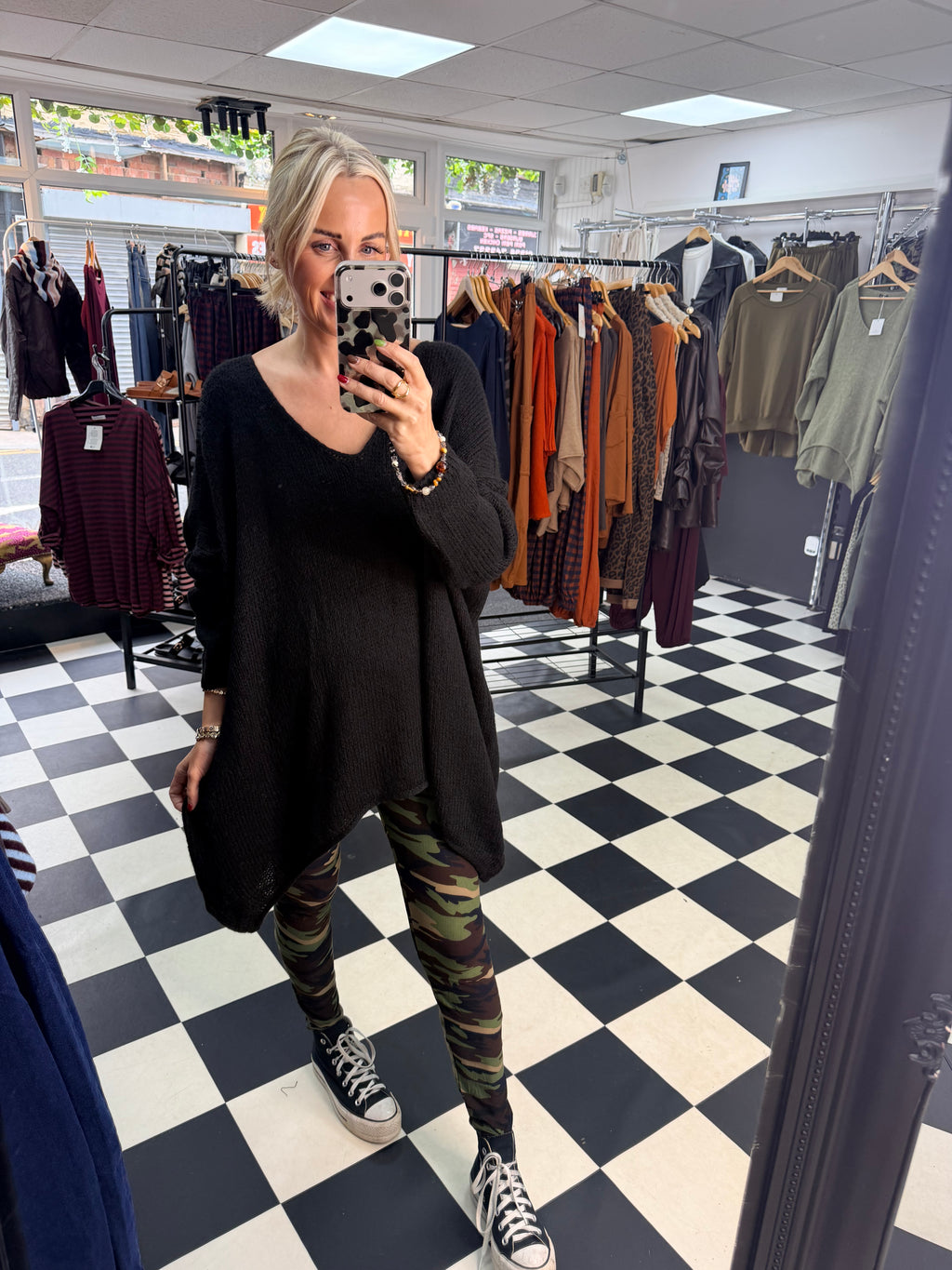 Over Sized Chunky Knit Black