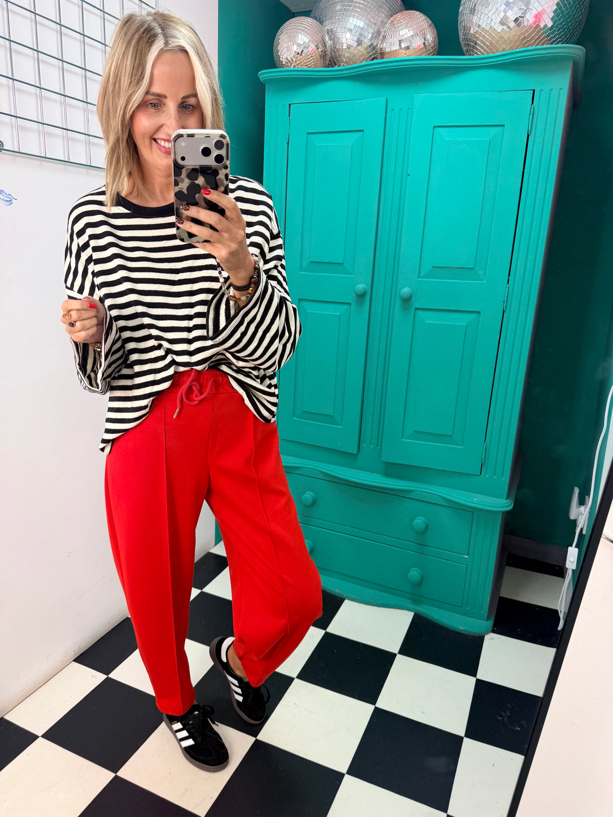 Classy Jogger Red