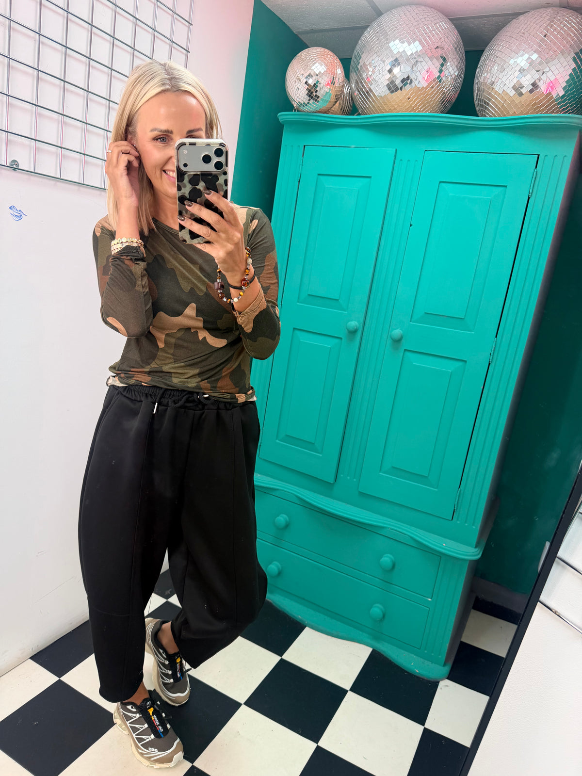 Cora Carrot Leg Joggers Black