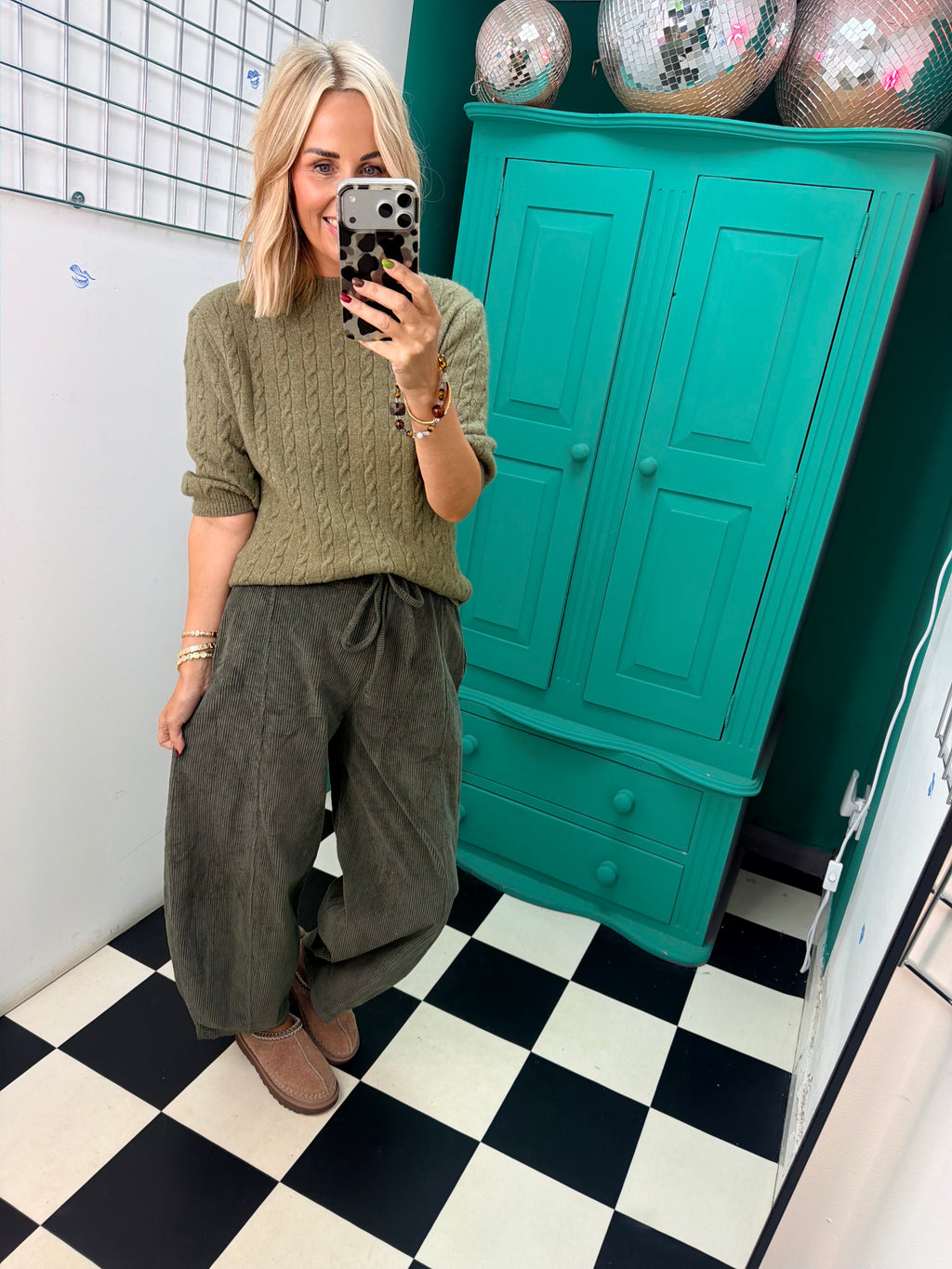 Boston Barrel leg Trousers Khaki