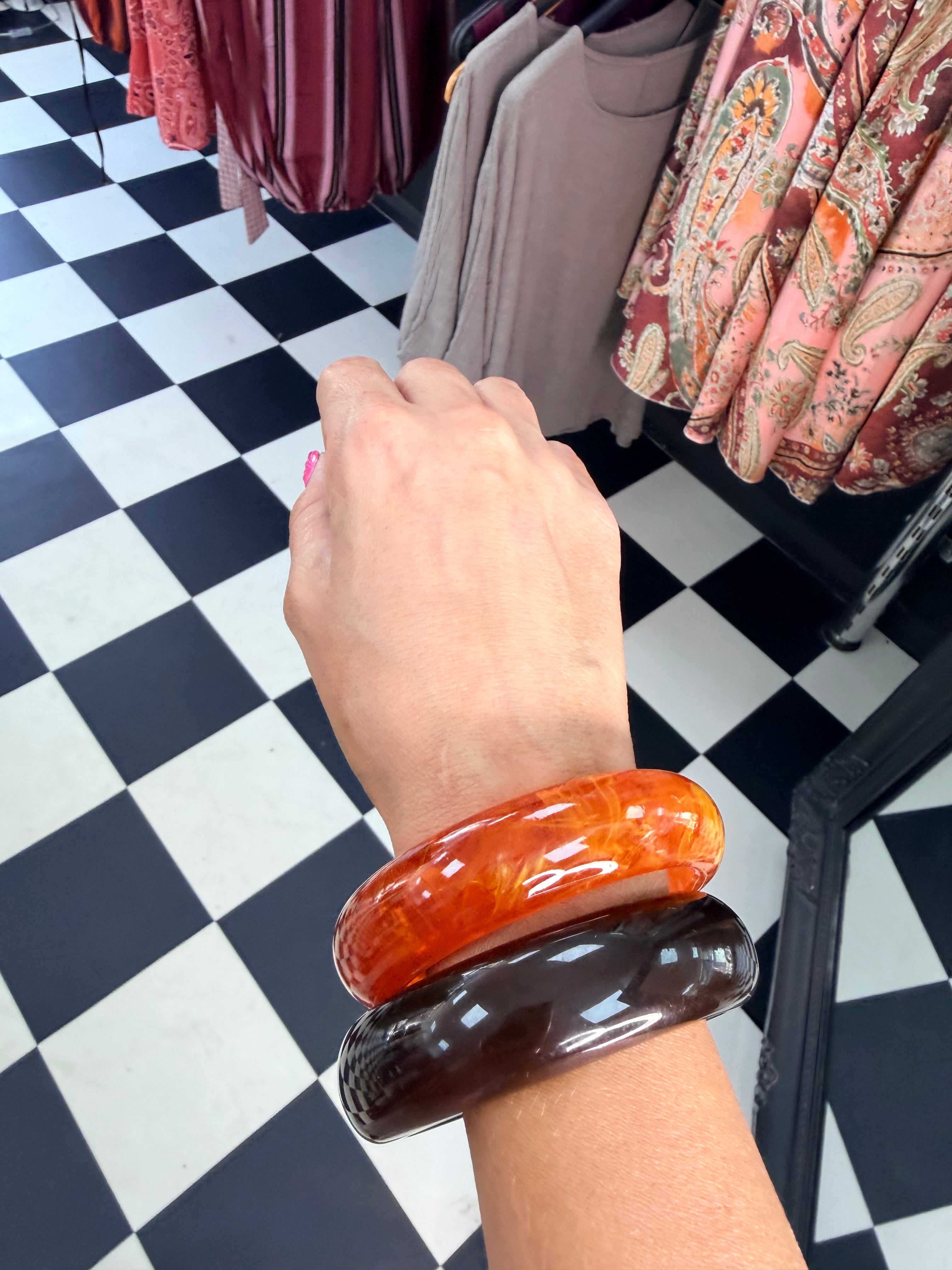 Chunky Bangle Thin Amber