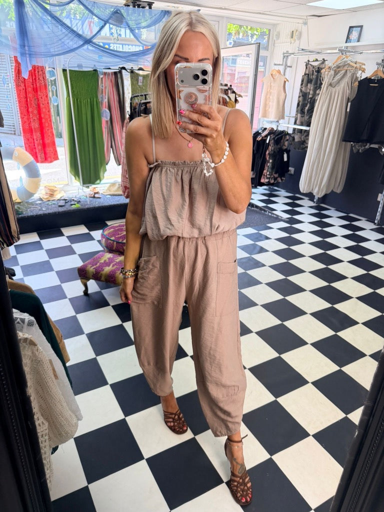 Bubble Hem Cami Taupe