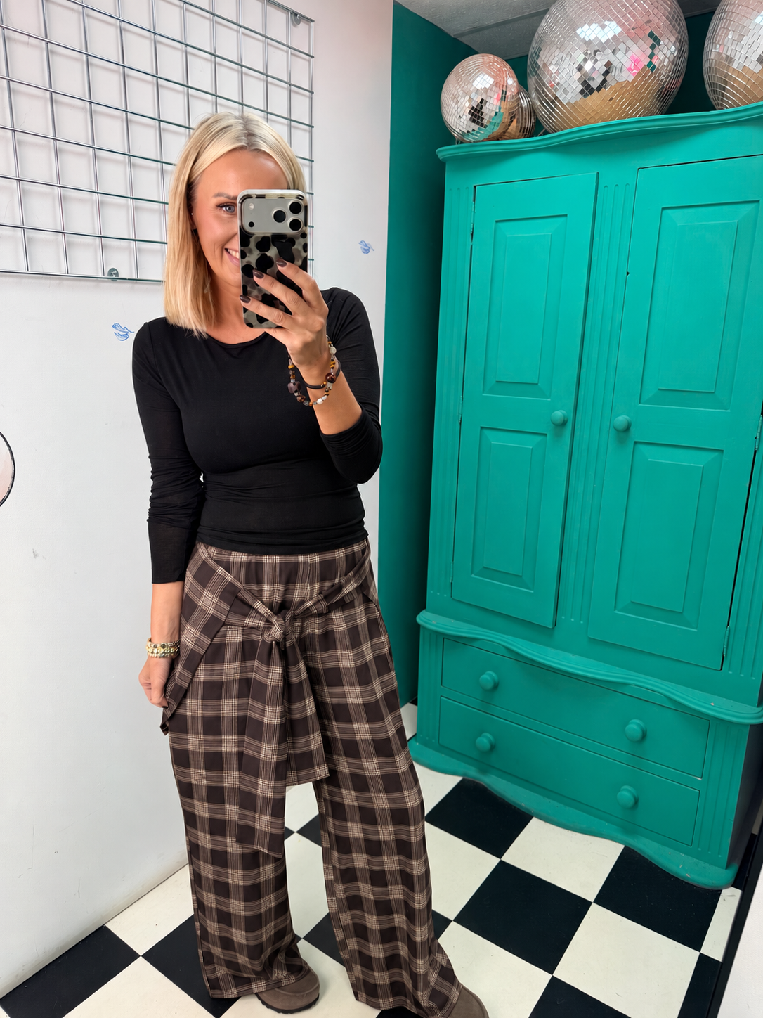 Shirt Tied Wrap around the waist trousers Chocolate