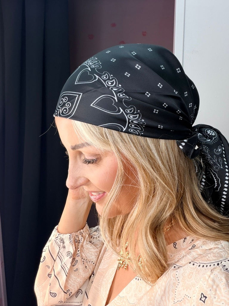 Paisley Silk Scarf Black/White