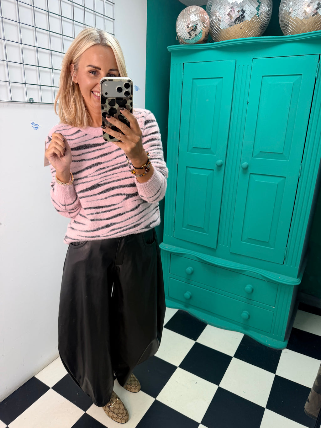 Soft touch Zebra jumper Pink Special buy