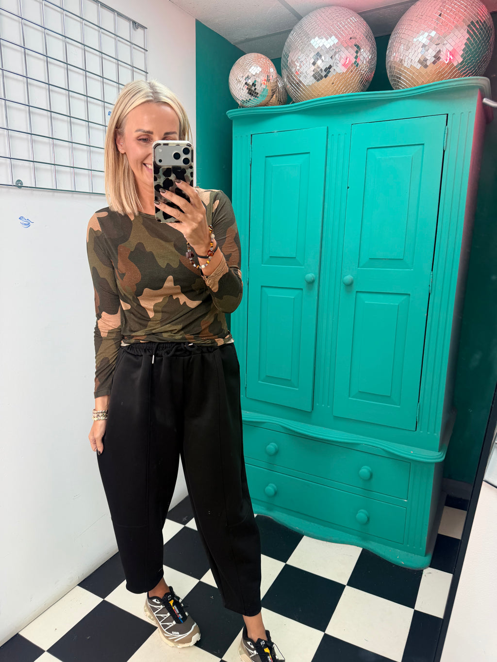 Cora Carrot Leg Joggers Black