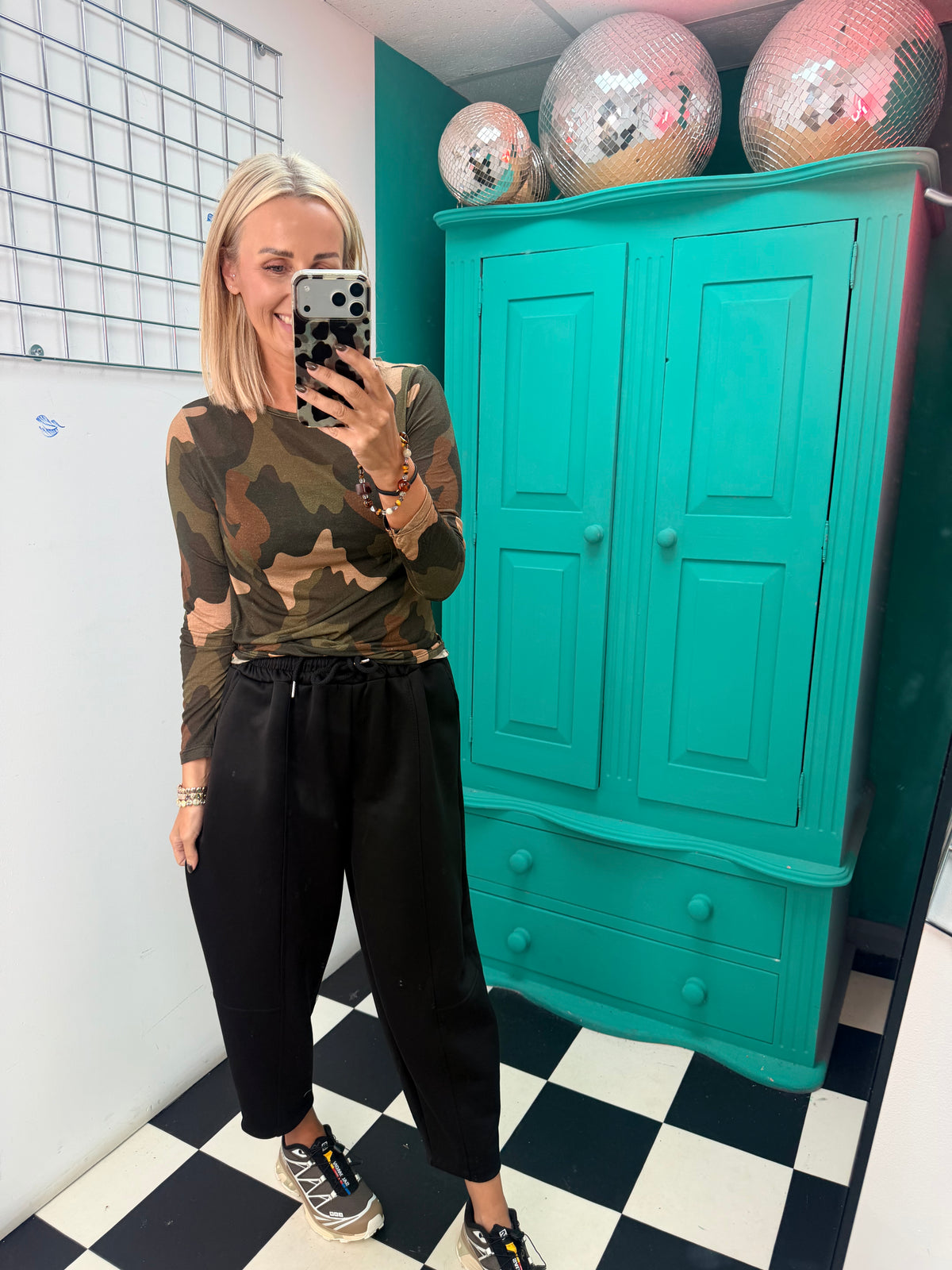 Cora Carrot Leg Joggers Black