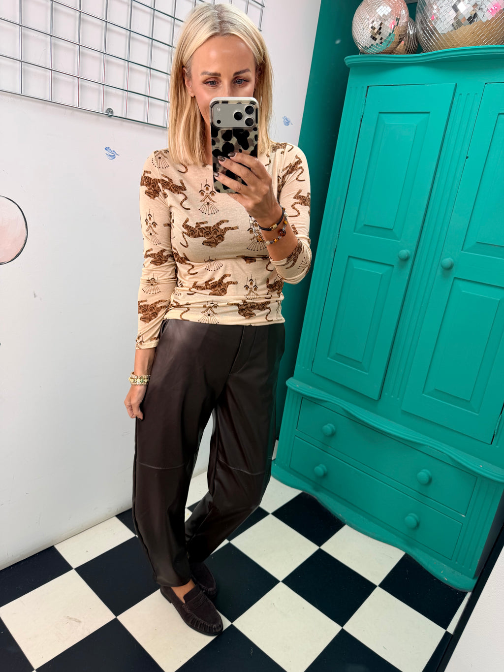 Pu Carrot Leg Trousers Chocolate