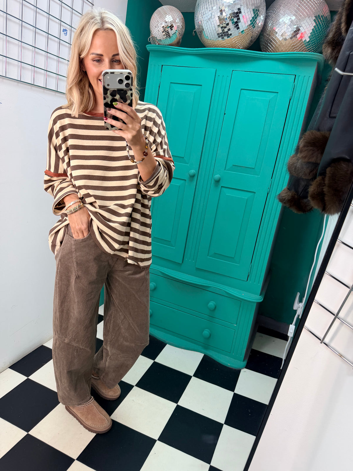 The Sunday stripe - Mocha and Chocolate