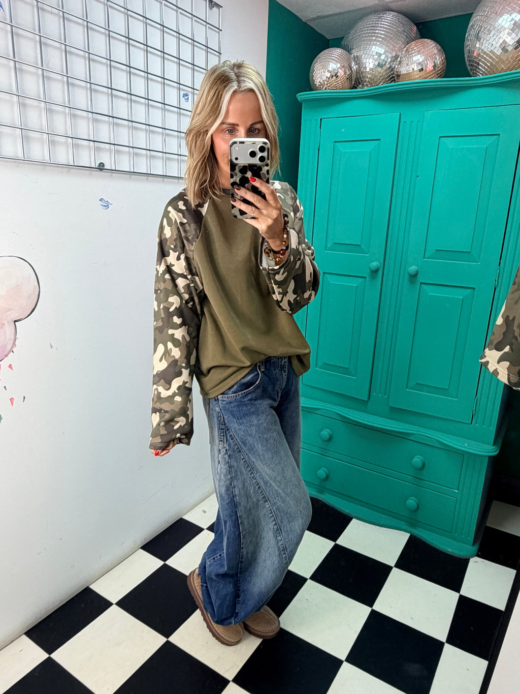Off Duty Camo Raglan Top Khaki
