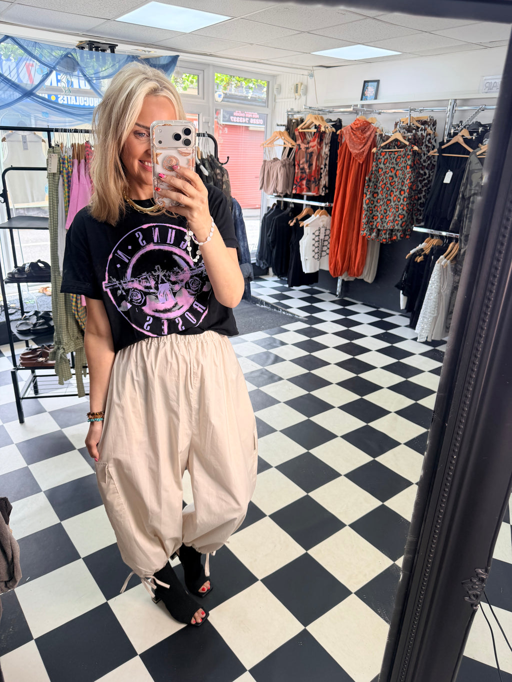Band T shirt Guns and Roses