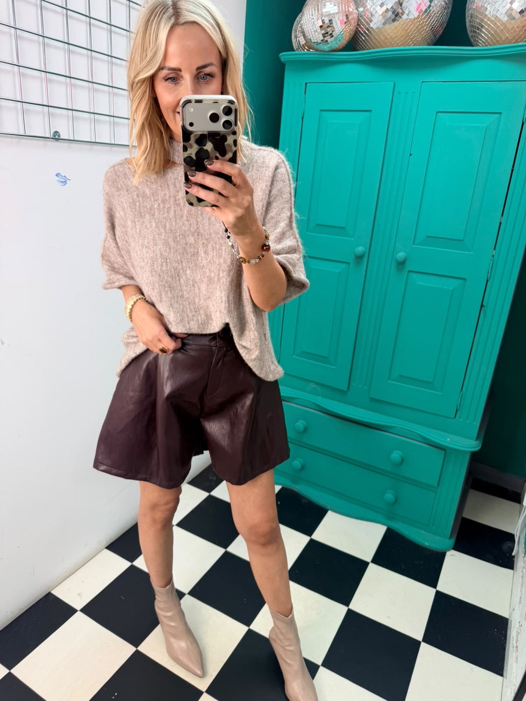 Luna pu Shorts - Wine
