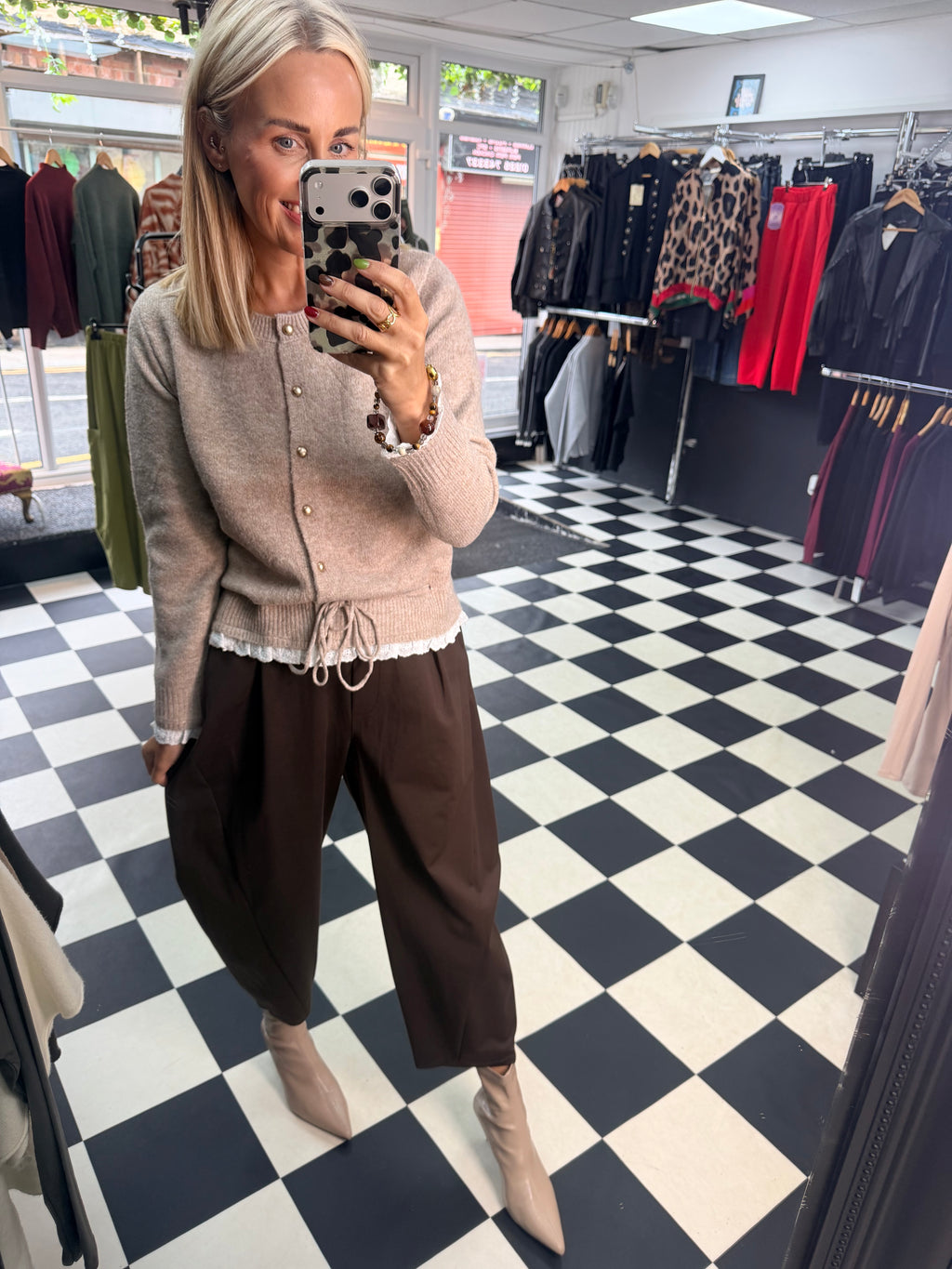 Dolly Cardigan Taupe