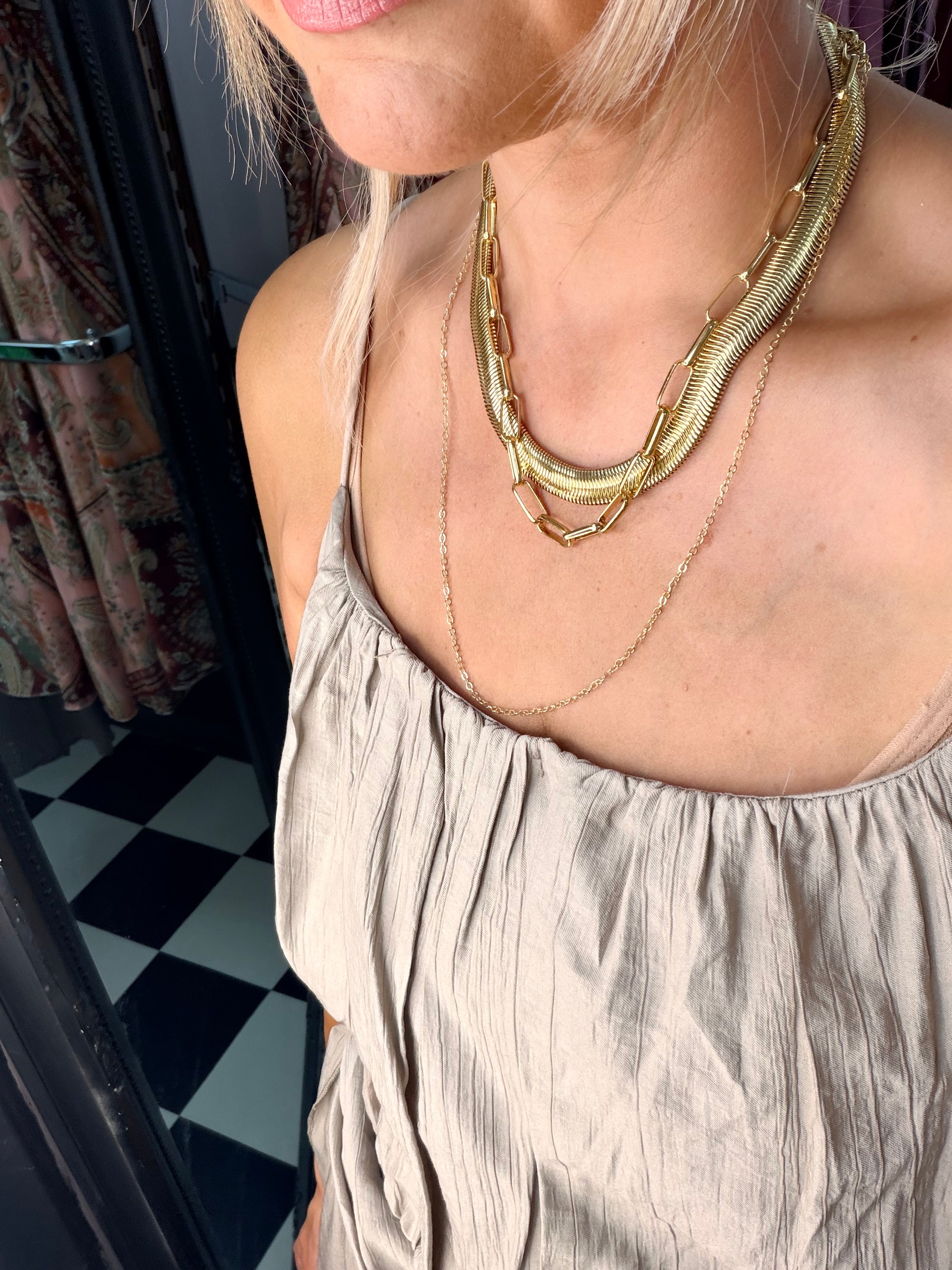 Three layer choker
