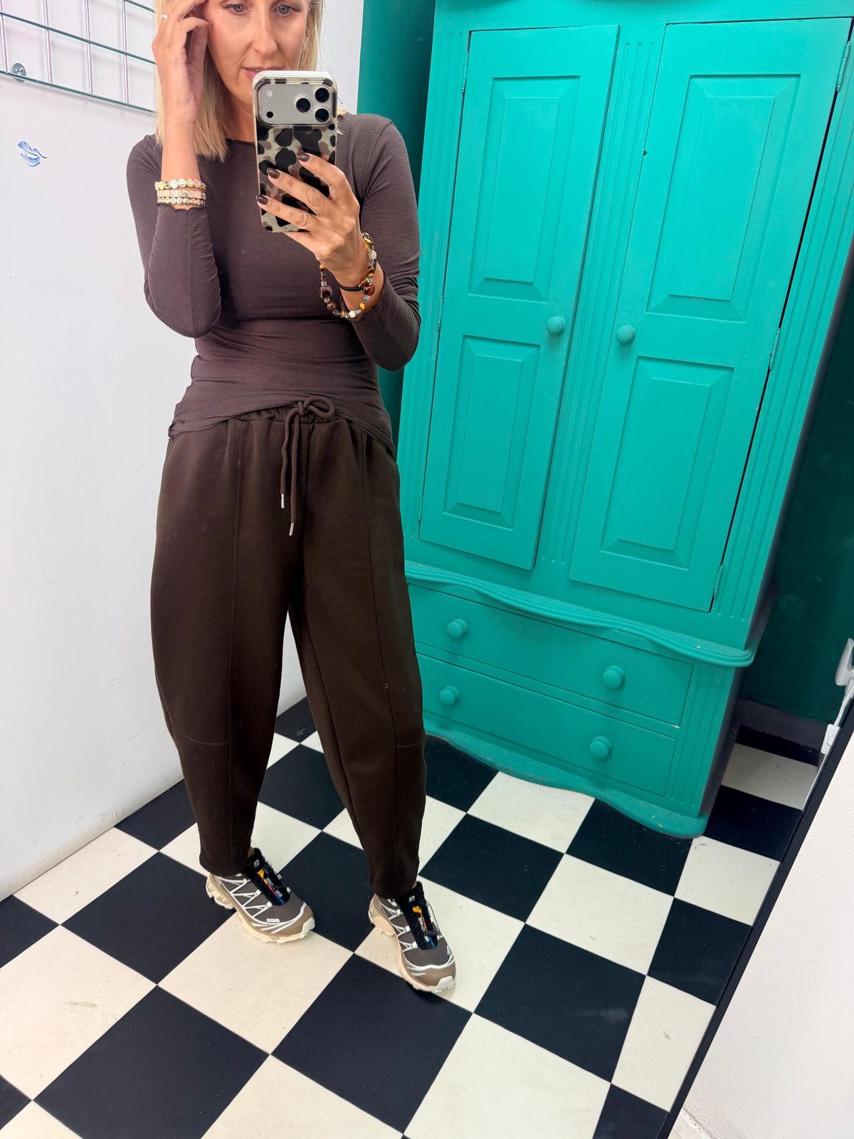 Cora Carrot Leg Joggers Chocolate