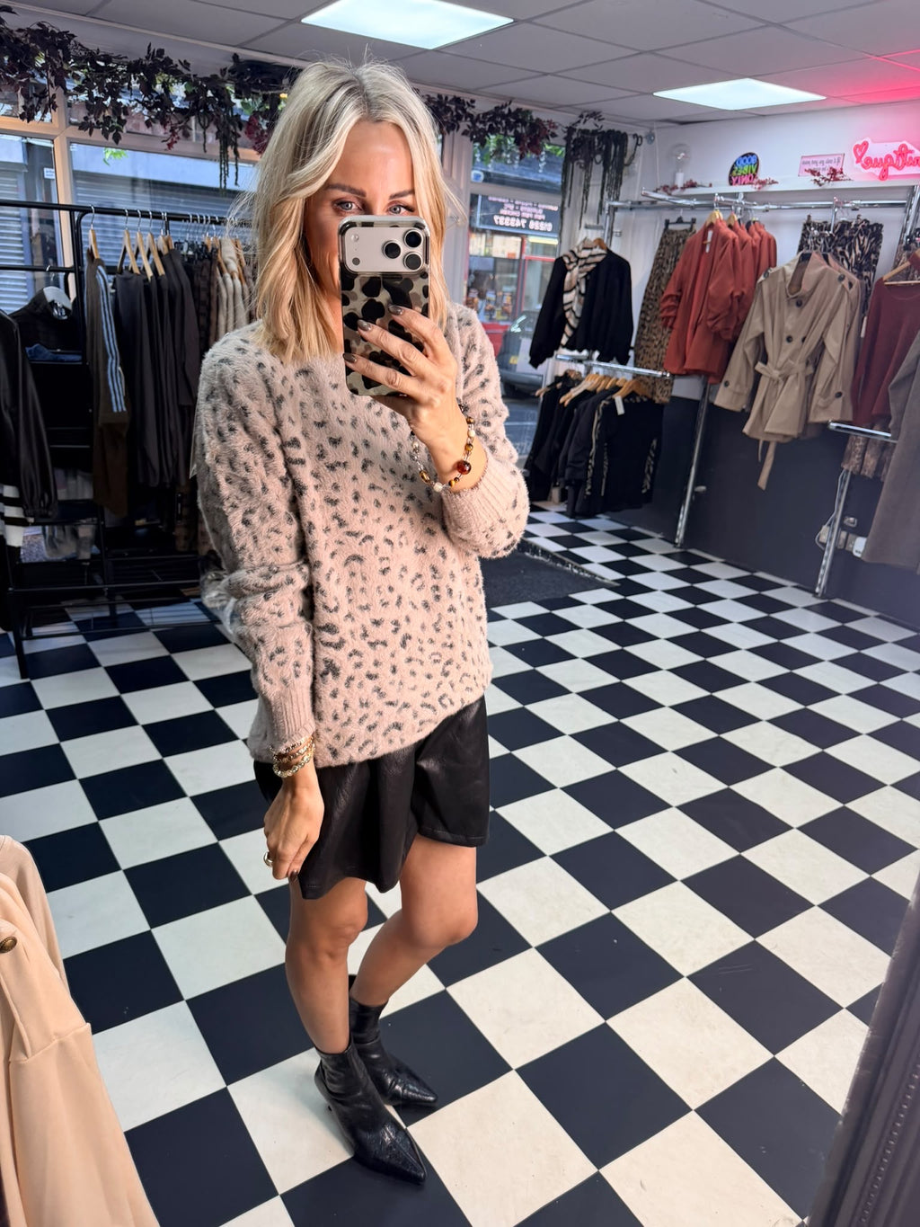 Amara animal print jumper - Mocha