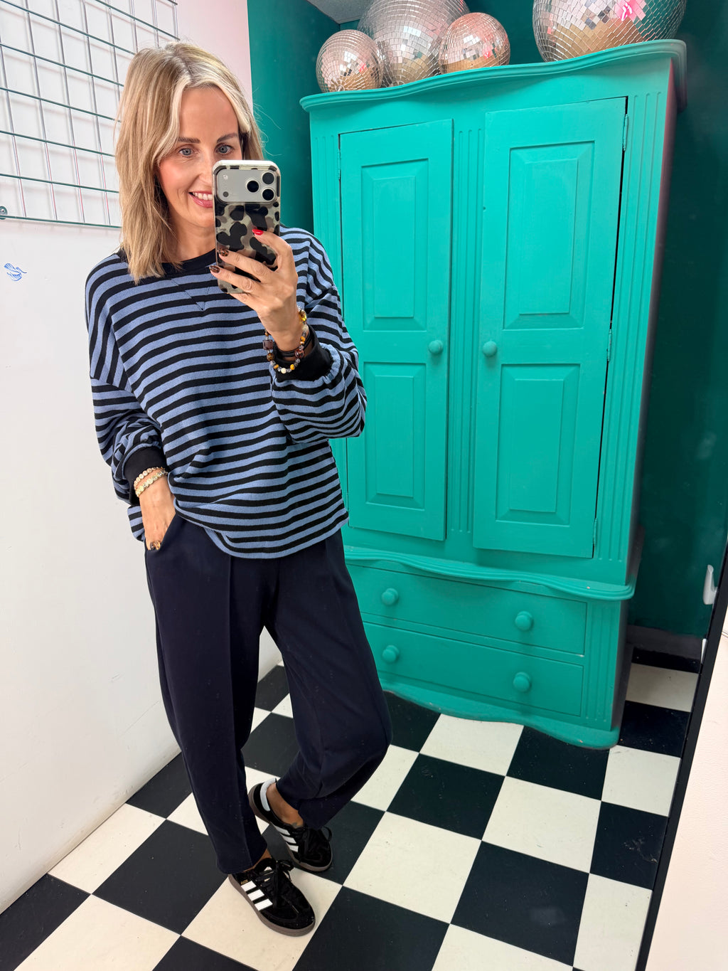 Classy Jogger Navy