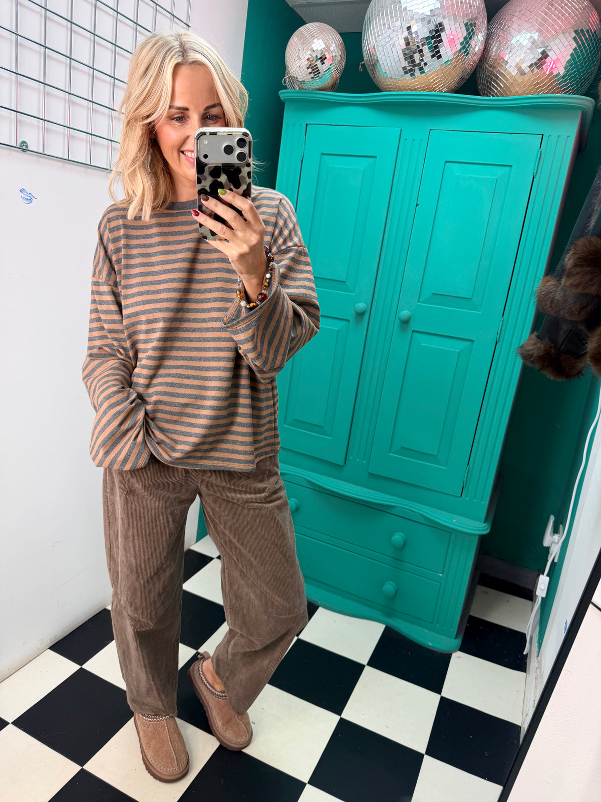 The cosy stripe - Grey and Tan