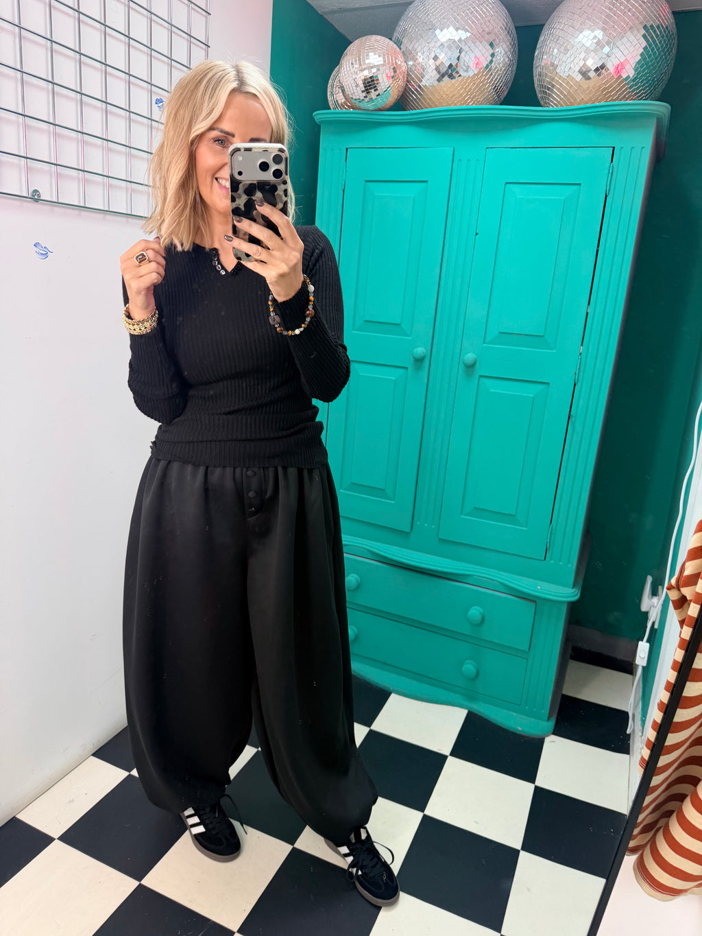 Button front cuff joggers - Black