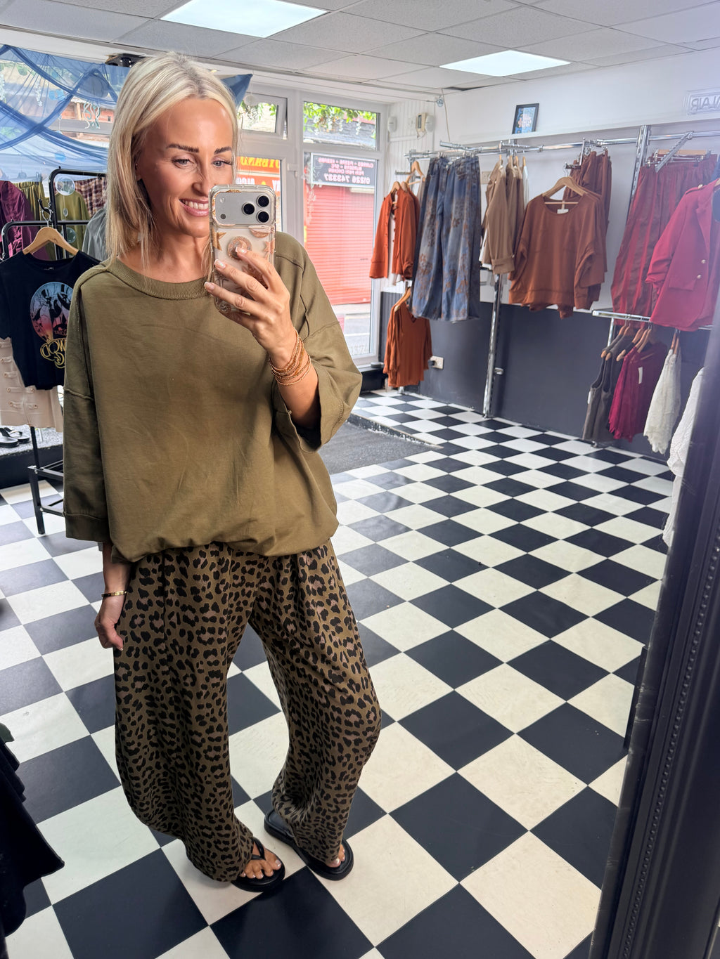 Crop Sleeved Slouchy Sweatshirt Green