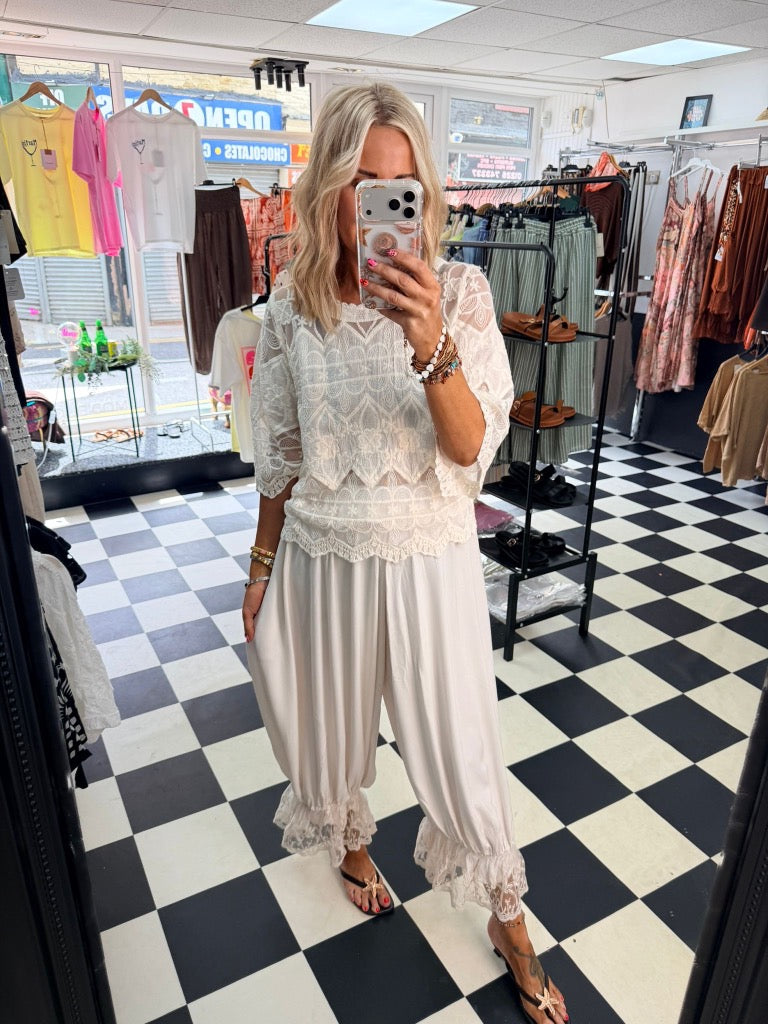 Lola Top Cream